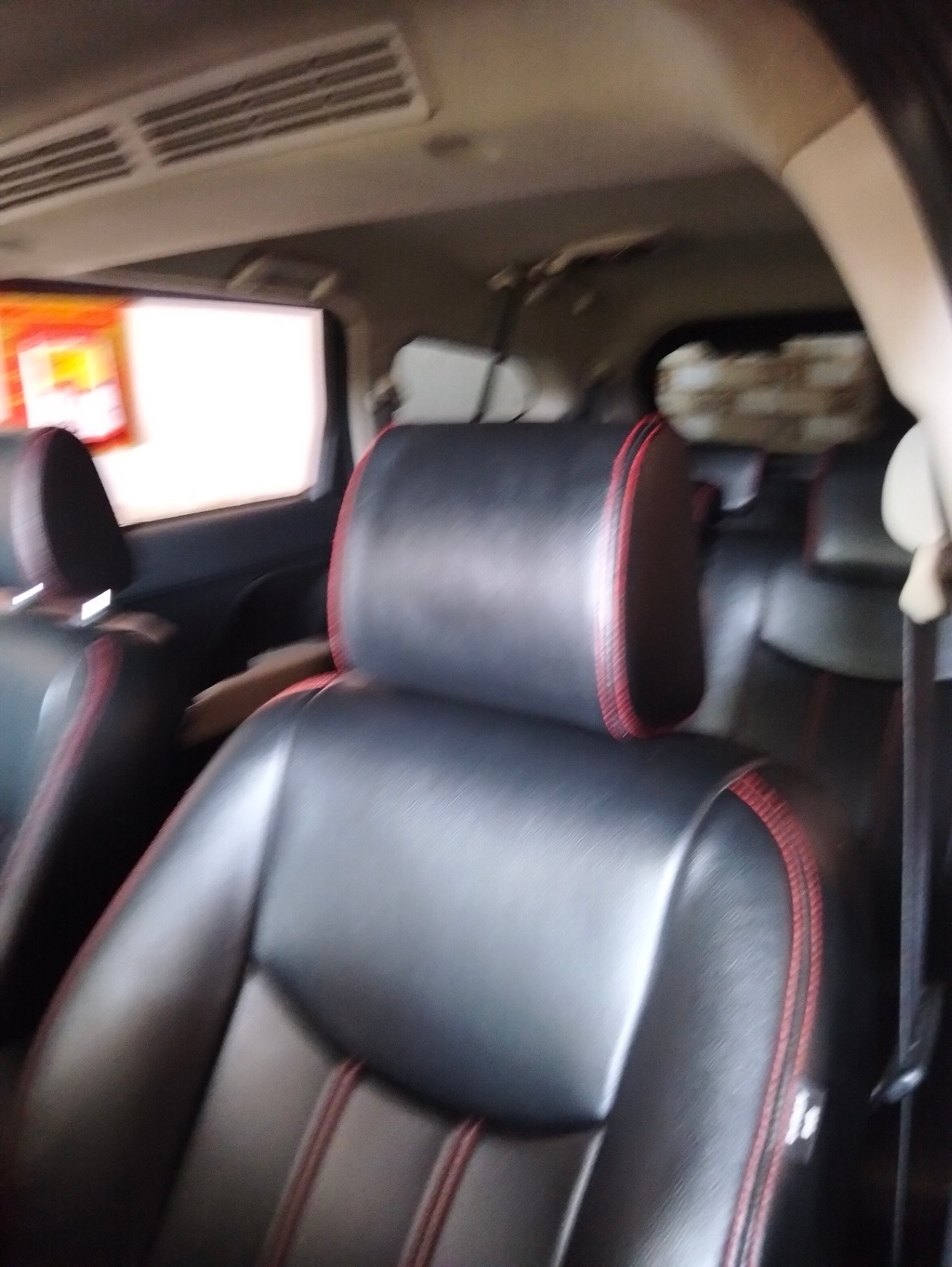 Toyota Rush 1.5S AT 2021 - Nội thất 2