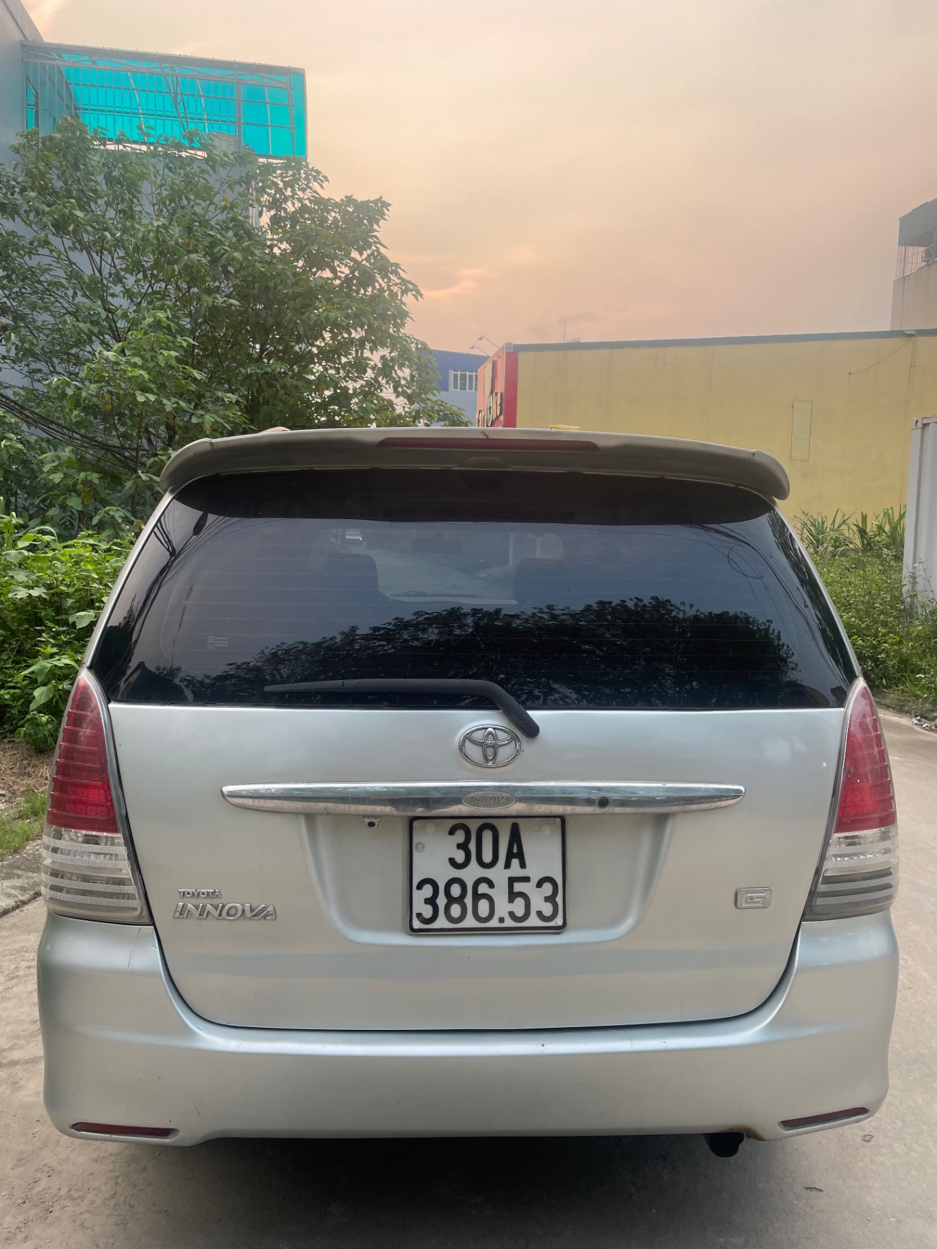 Toyota Innova J 2008 - Ngoại thất 2