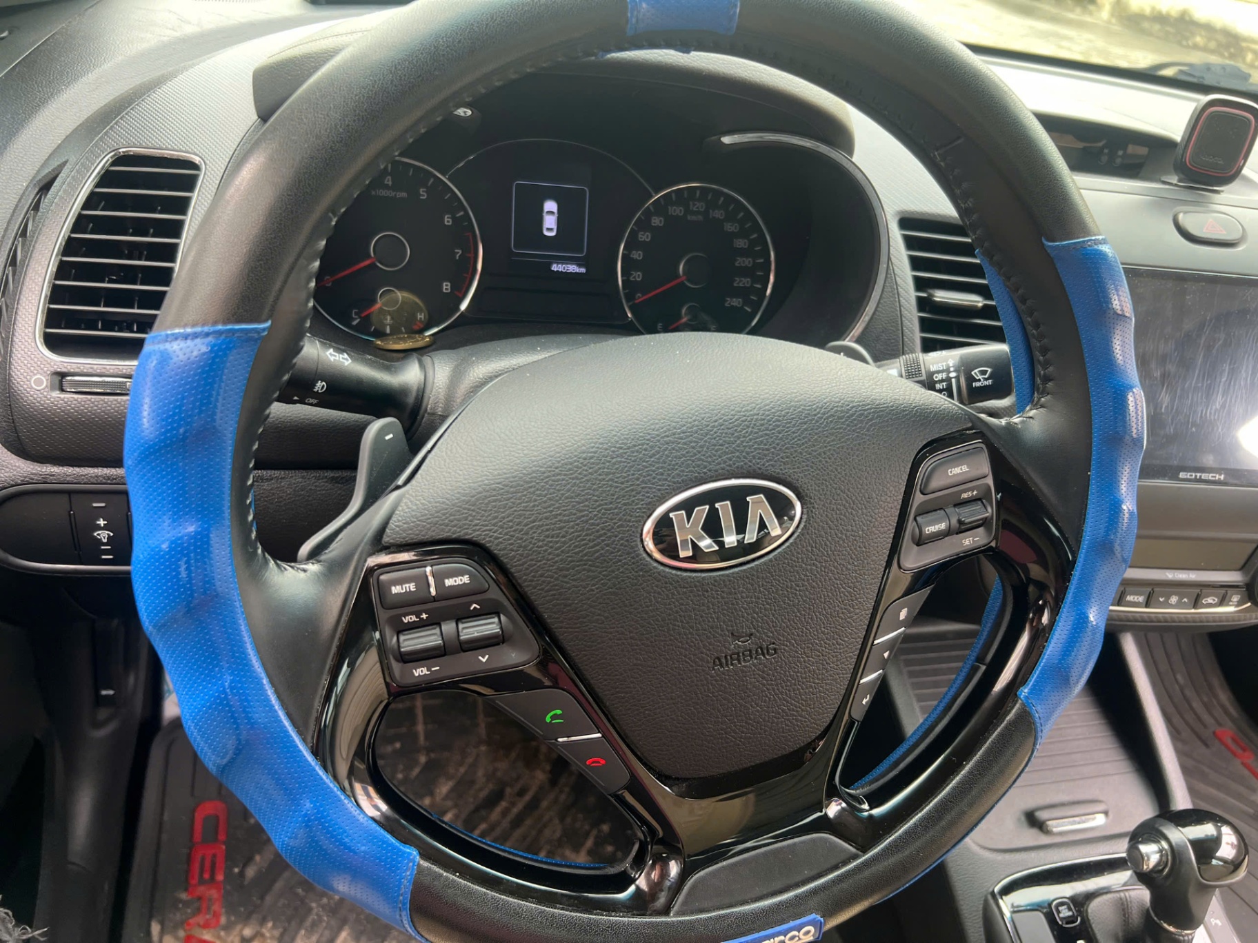 Kia Cerato 1.6 AT 2018 - Nội thất 3