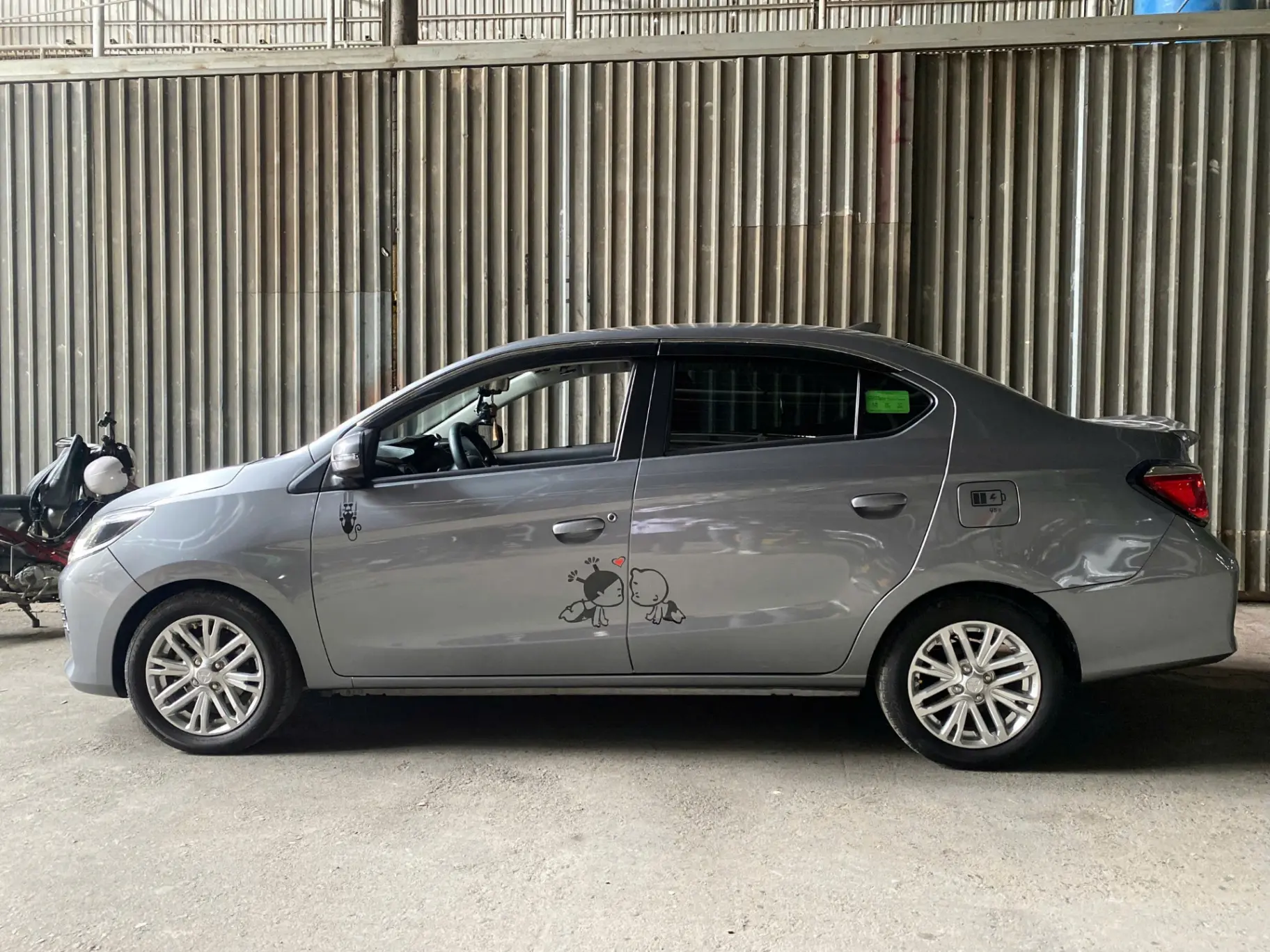 Mitsubishi Attrage 1.2 CVT 2020 - Ngoại thất 7