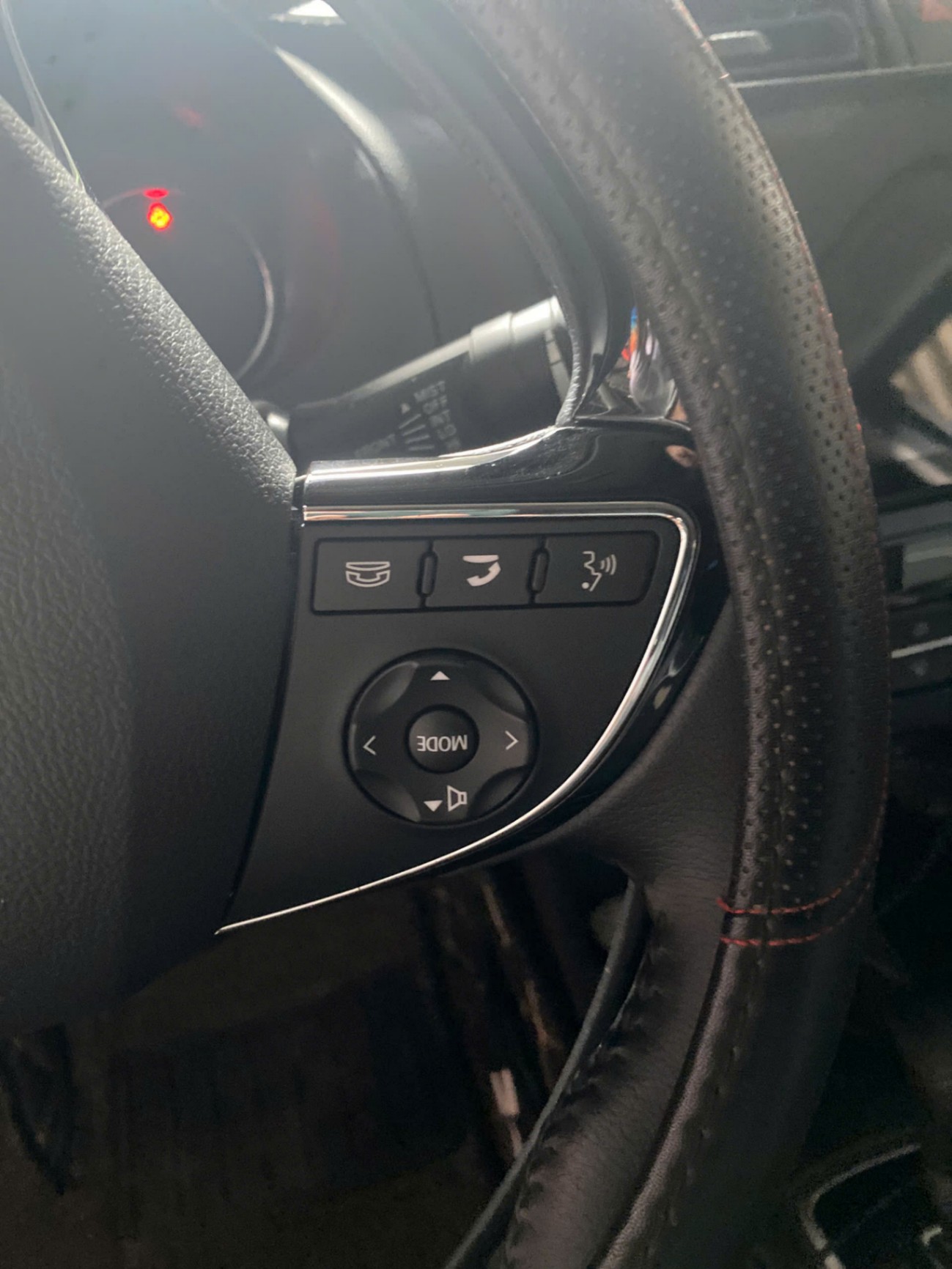 Mitsubishi Attrage 1.2 CVT 2020 - Nội thất 10