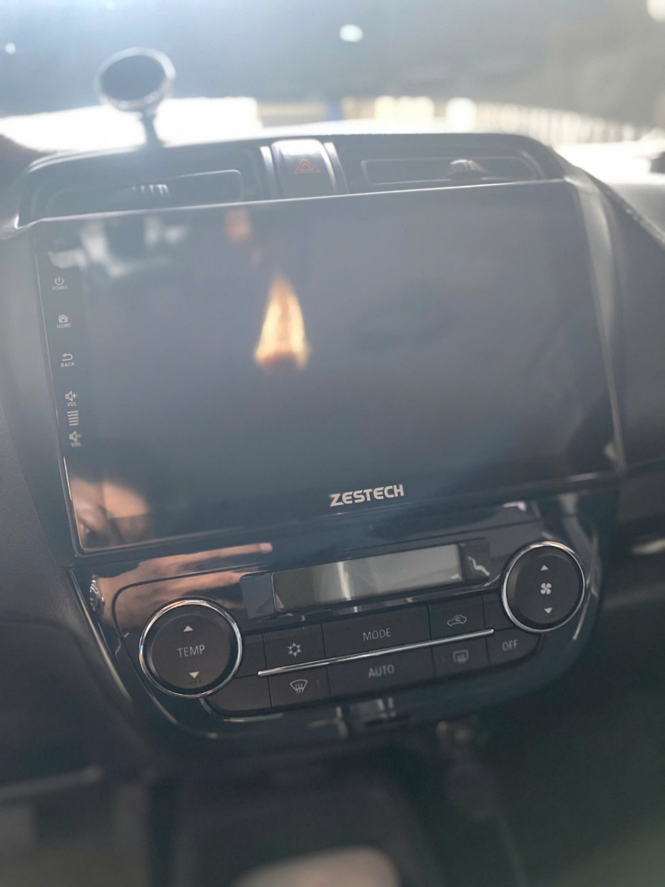 Mitsubishi Attrage 1.2 CVT 2020 - Nội thất 8