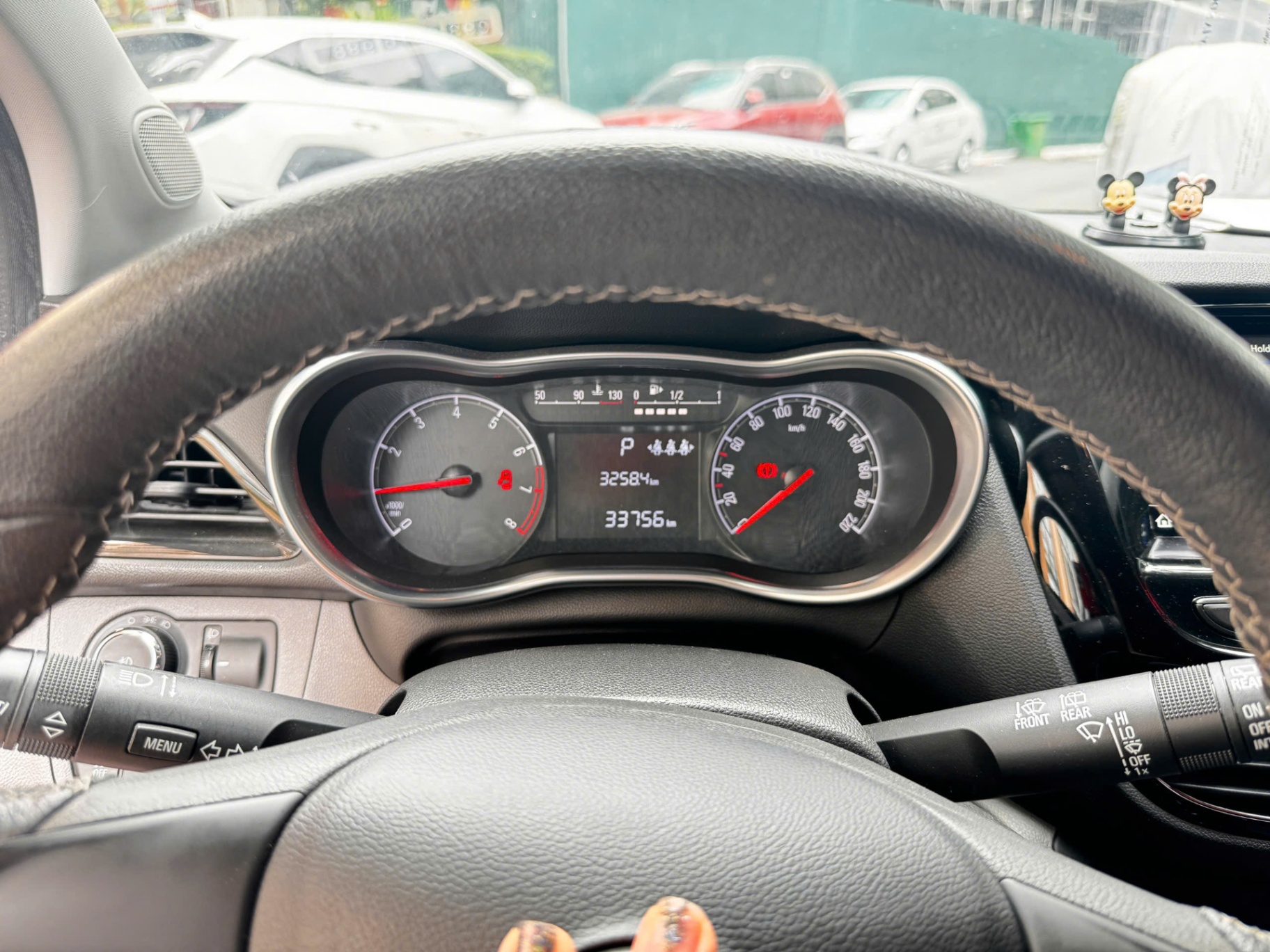 Vinfast Fadil Nâng cao 1.4 AT 2022 - Nội thất 2