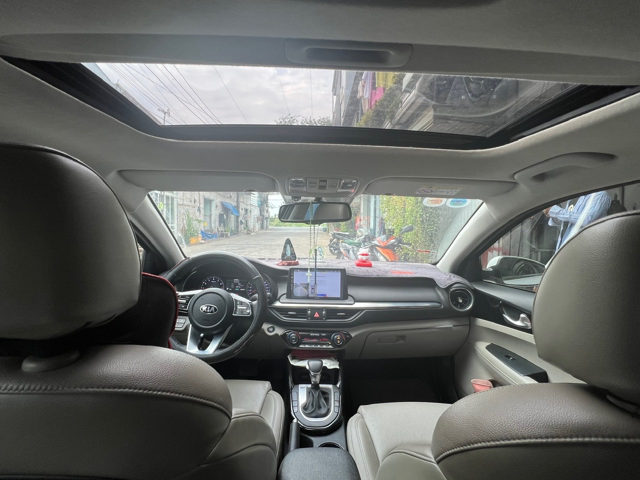 Kia Cerato 1.6 AT Luxury 2019 - Nội thất 1