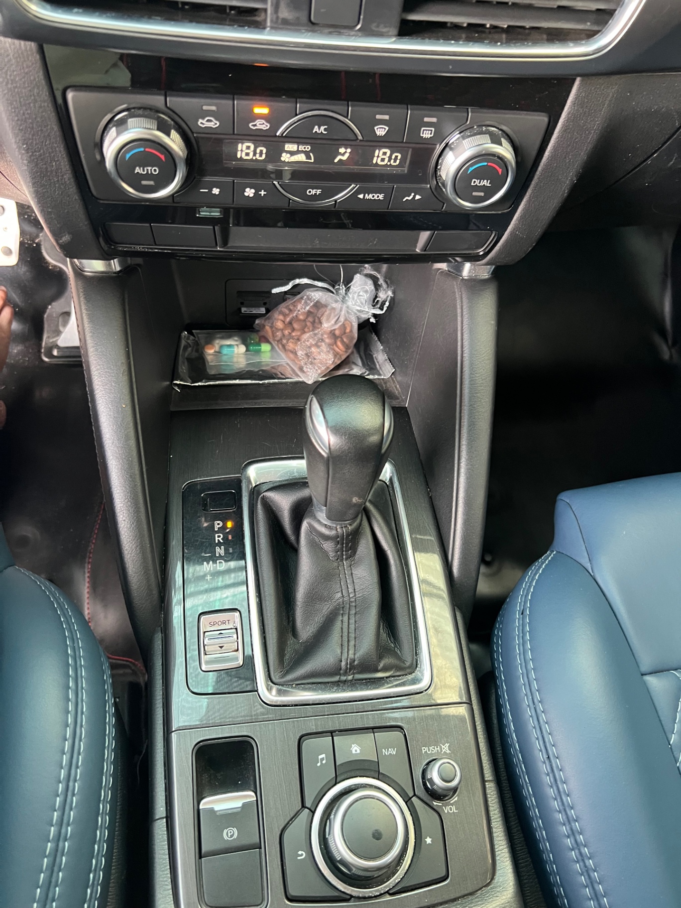 Mazda Cx5 2.5 AT 2WD 2017 - Nội thất 1