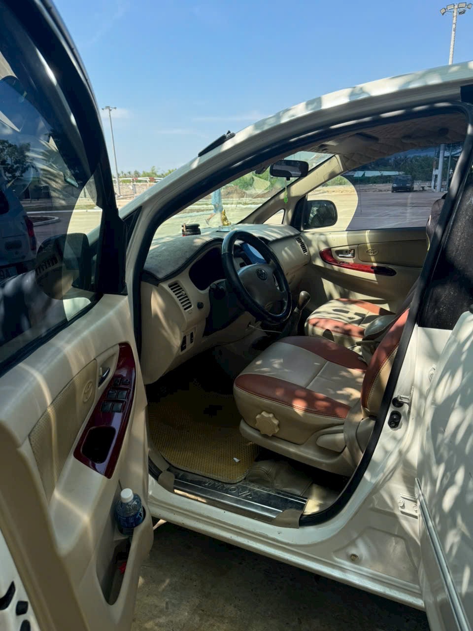 Toyota Innova G 2006 - Nội thất 1