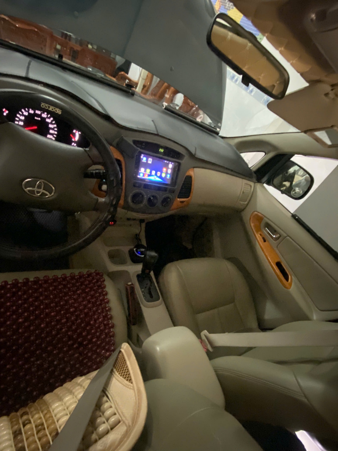 Toyota Innova V 2008 - Nội thất 5