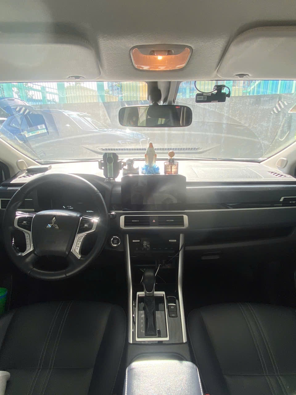 Mitsubishi Xpander Cross 1.5 AT 2023 - Nội thất 4