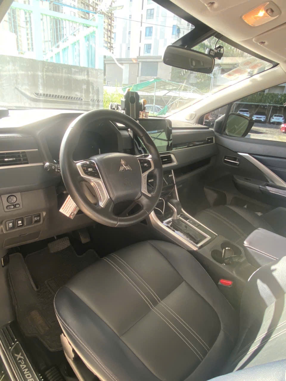 Mitsubishi Xpander Cross 1.5 AT 2023 - Nội thất 7