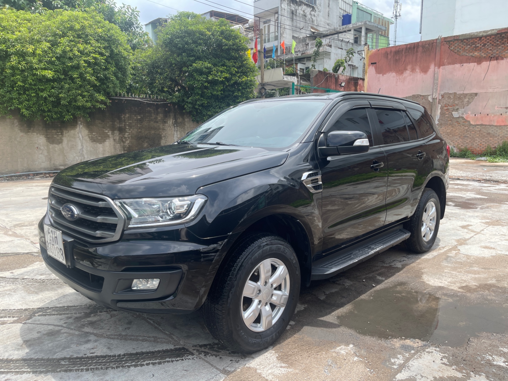 Ford Everest Ambiente 2.0 4x2 AT 2019 - Ngoại thất 5
