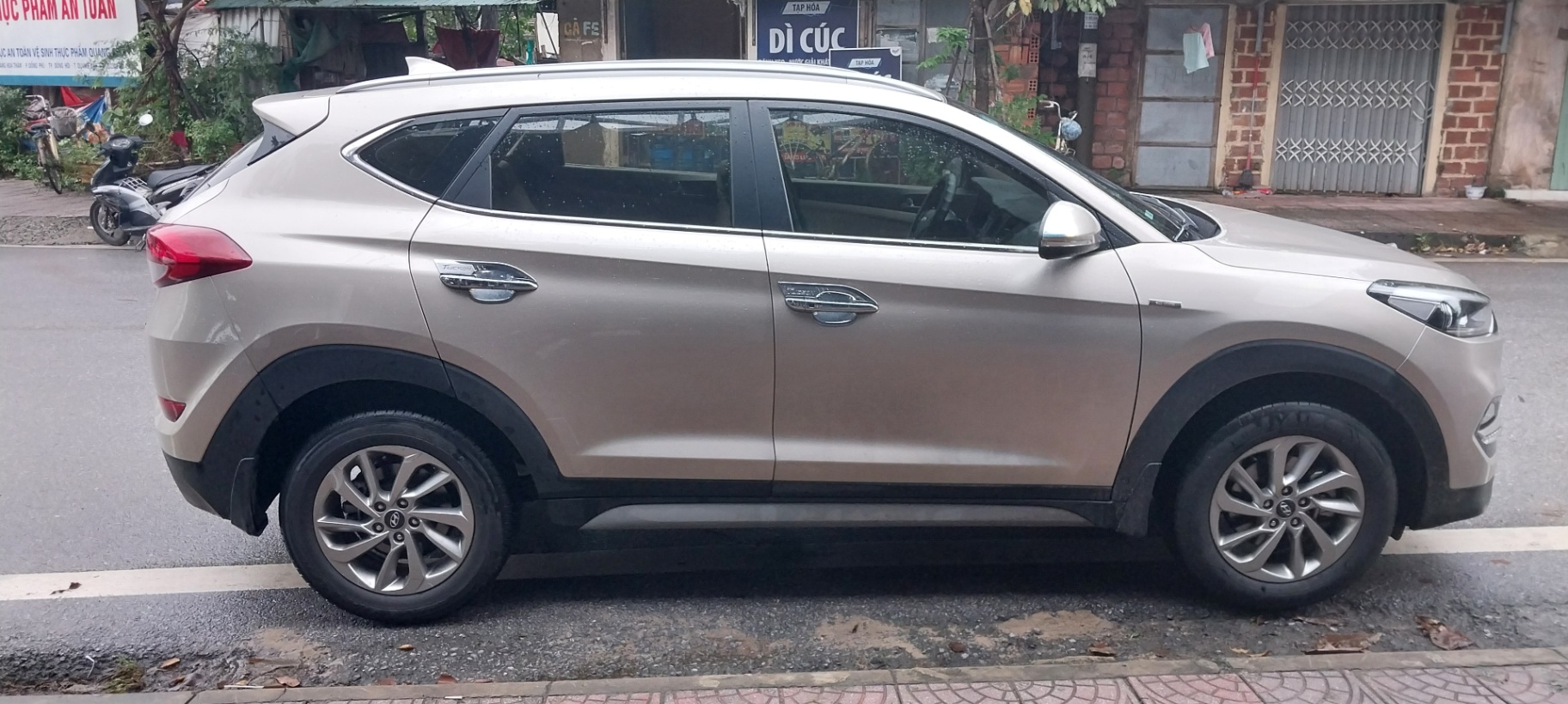 Hyundai Tucson 2.0 AT 2018 - Ngoại thất 2