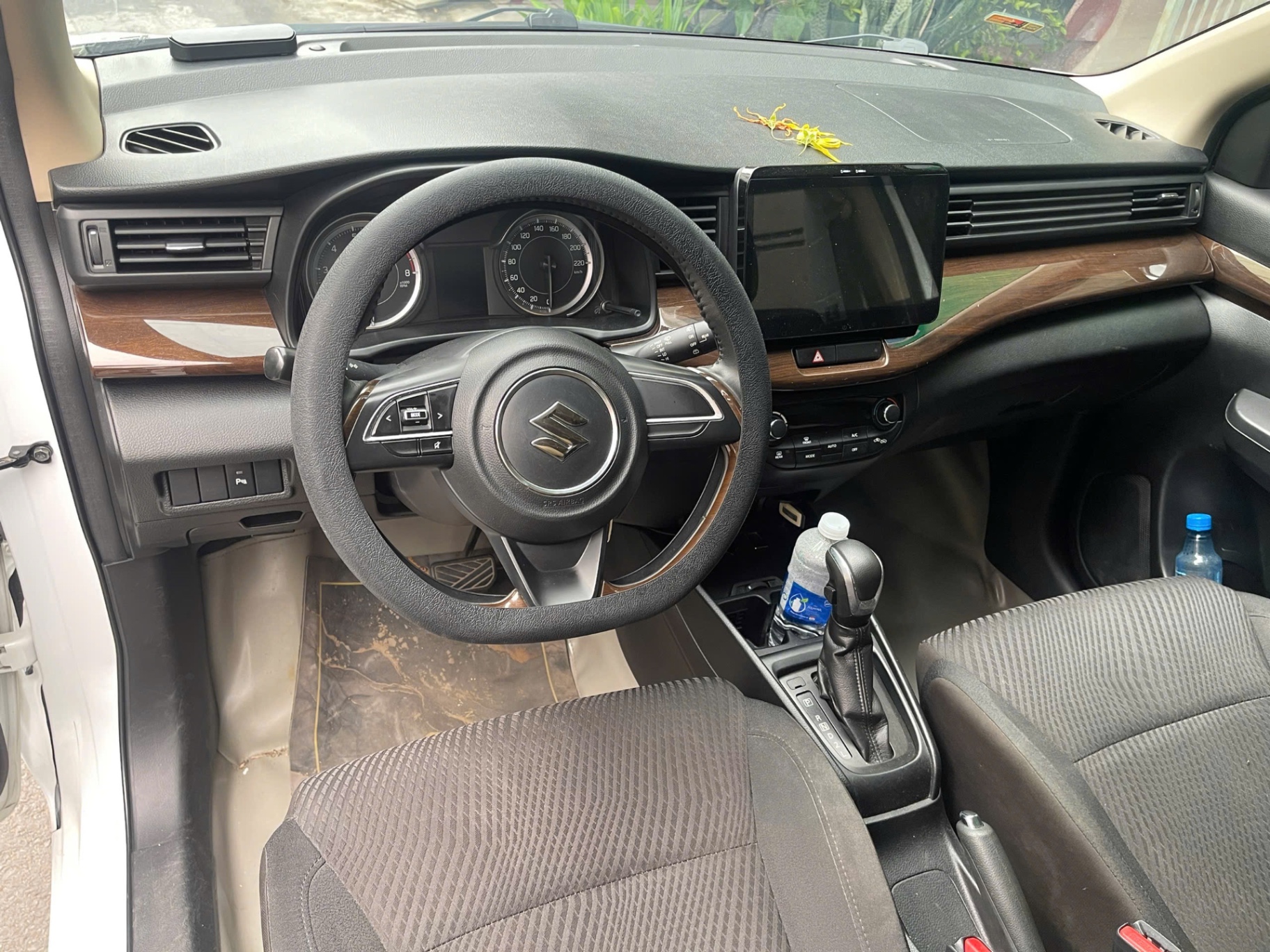 Suzuki Ertiga GLX 1.5 AT 2019 - Nội thất 2