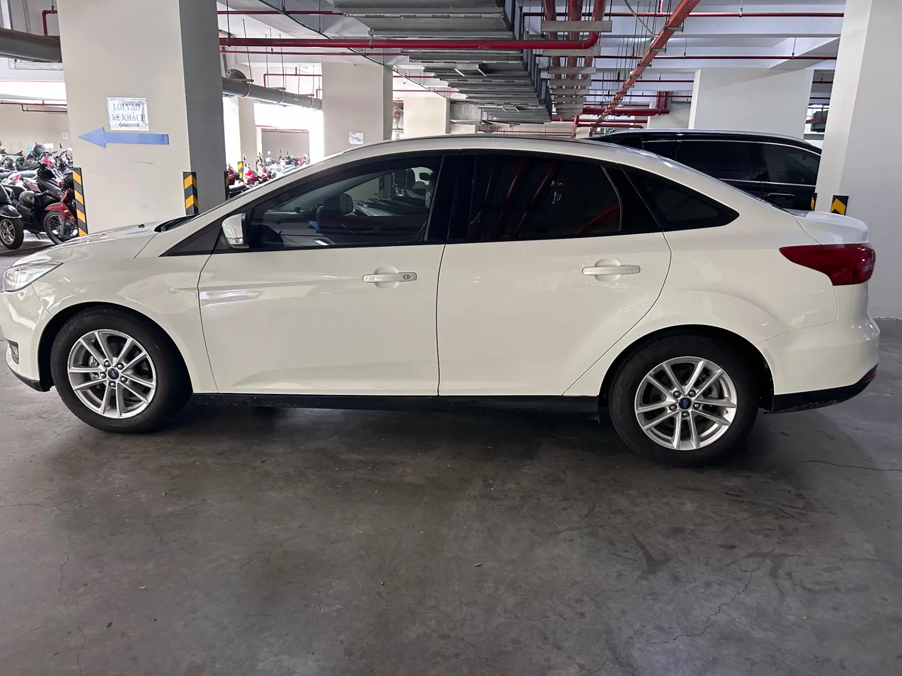 Ford Focus Trend 1.5L 2017 - Ngoại thất 1