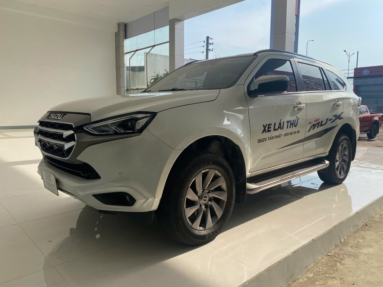 Isuzu Mu-x Prestige 1.9 4X2 AT 2022 - Ngoại thất 3