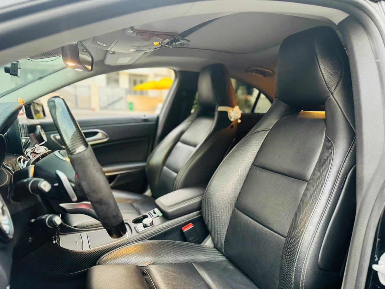 Mercedes Cla class CLA 250 4Matic 2017 - Nội thất 3
