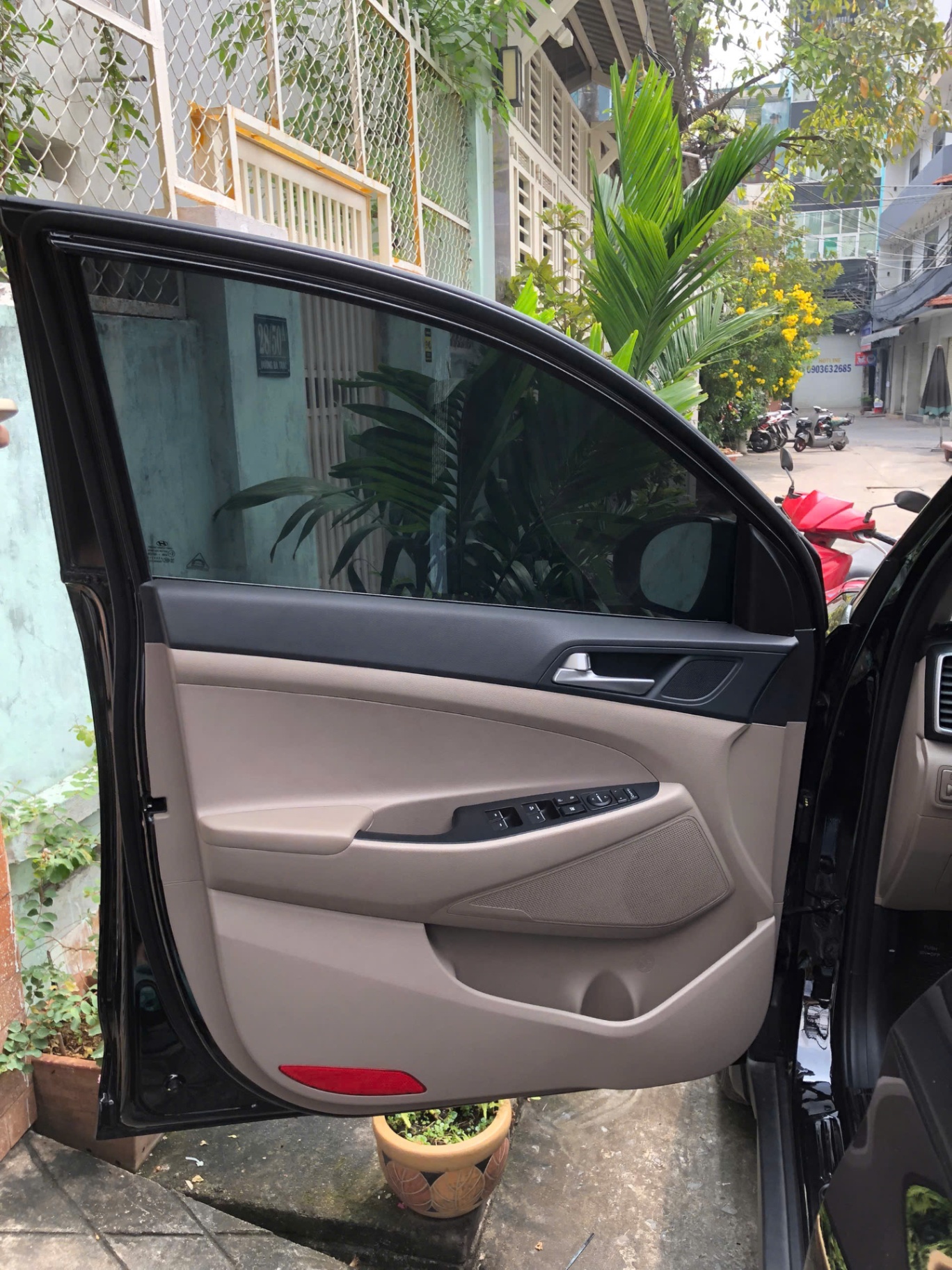 Hyundai Tucson 2.0 AT Tiêu chuẩn 2021 - Nội thất 10