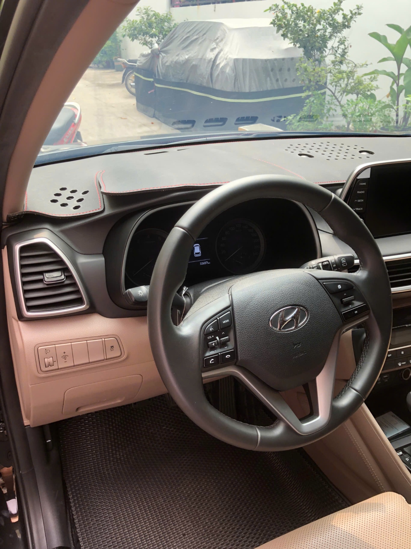 Hyundai Tucson 2.0 AT Tiêu chuẩn 2021 - Nội thất 9