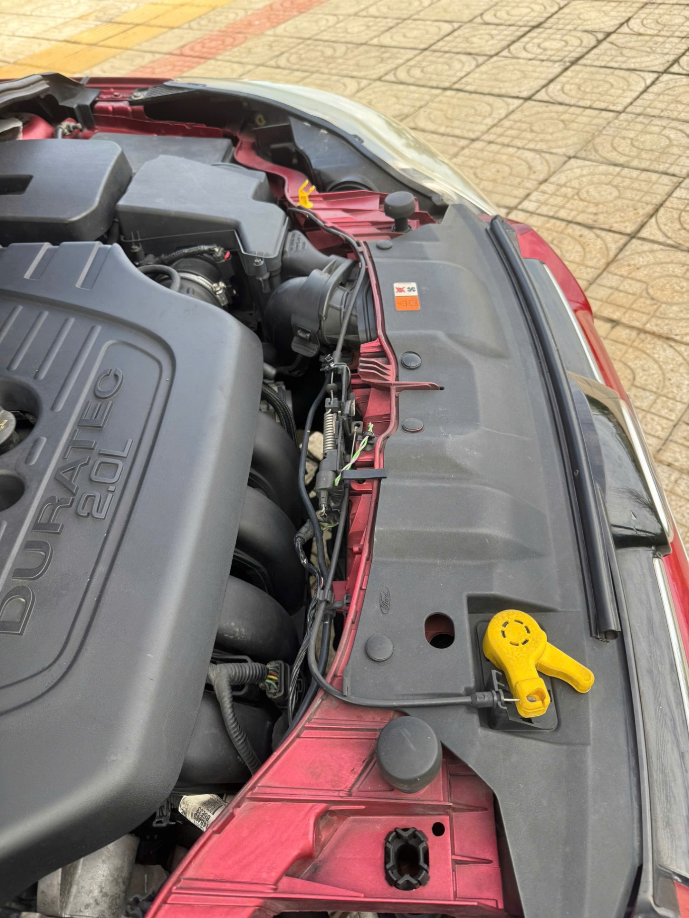 Ford Focus S 2.0 AT 2013 - Ngoại thất 2