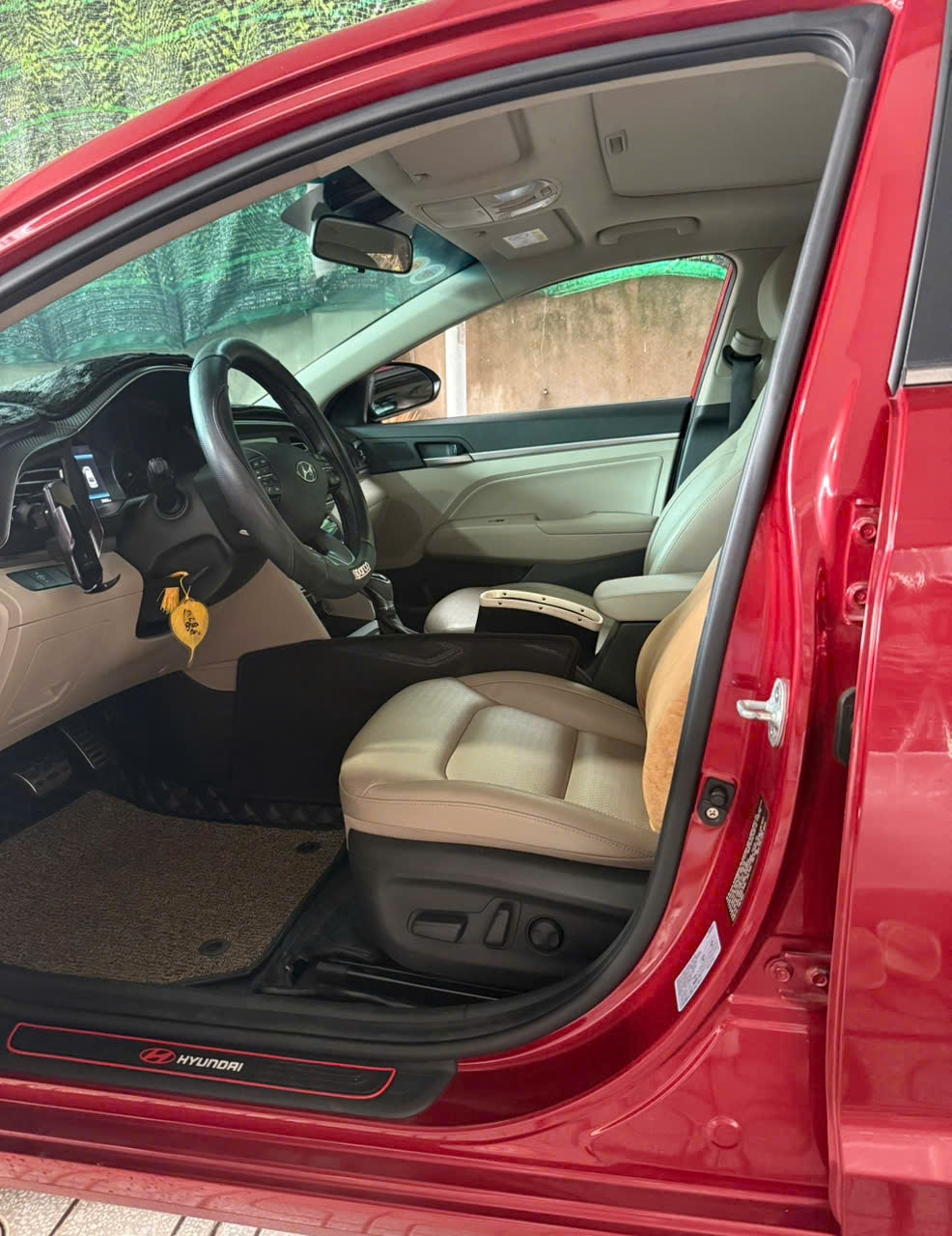 Hyundai Elantra 2.0 AT 2020 - Nội thất 3