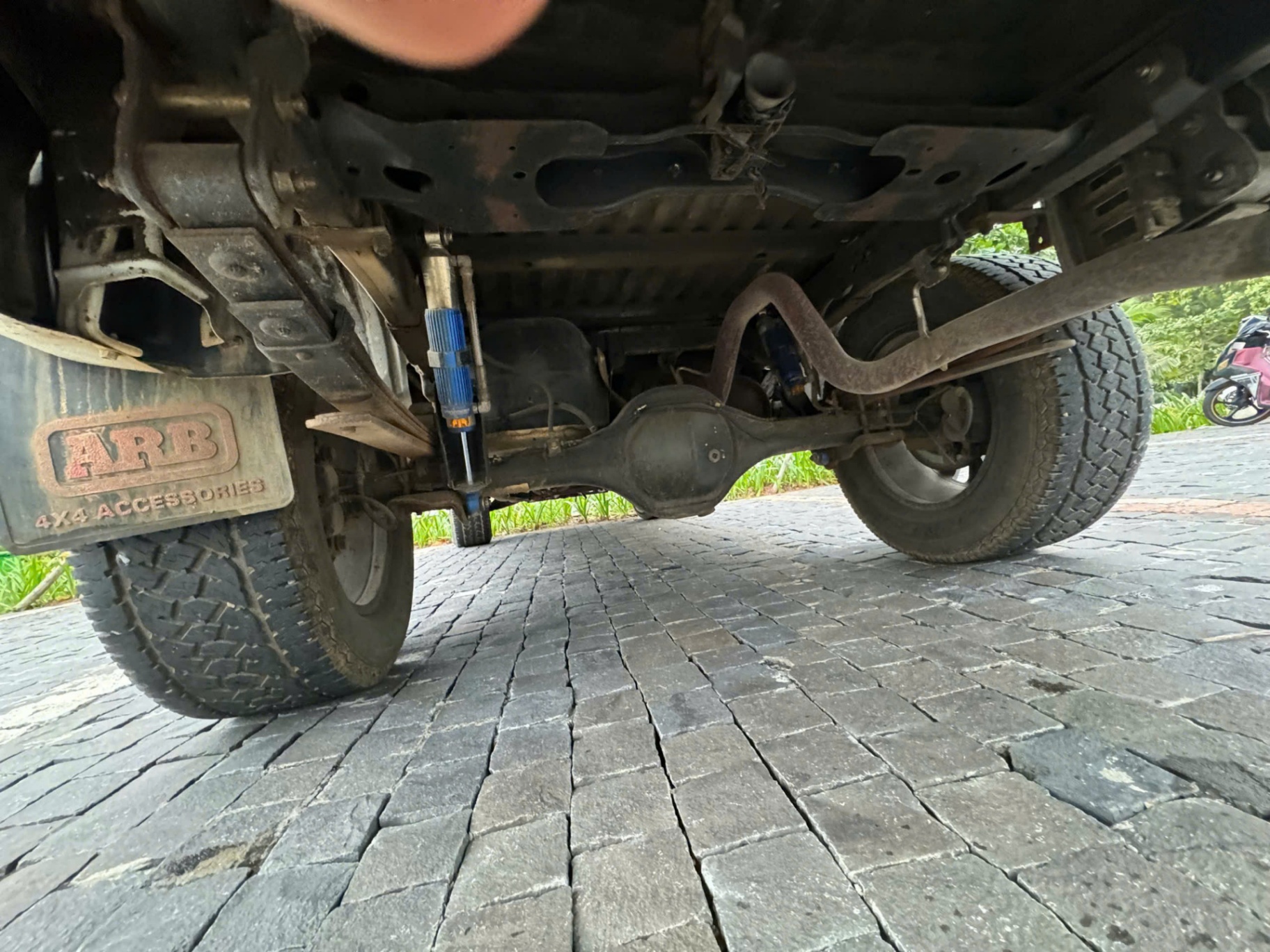 Chevrolet Colorado High Country 2.8L 4x4 AT 2017 - Gầm & khung xe 3