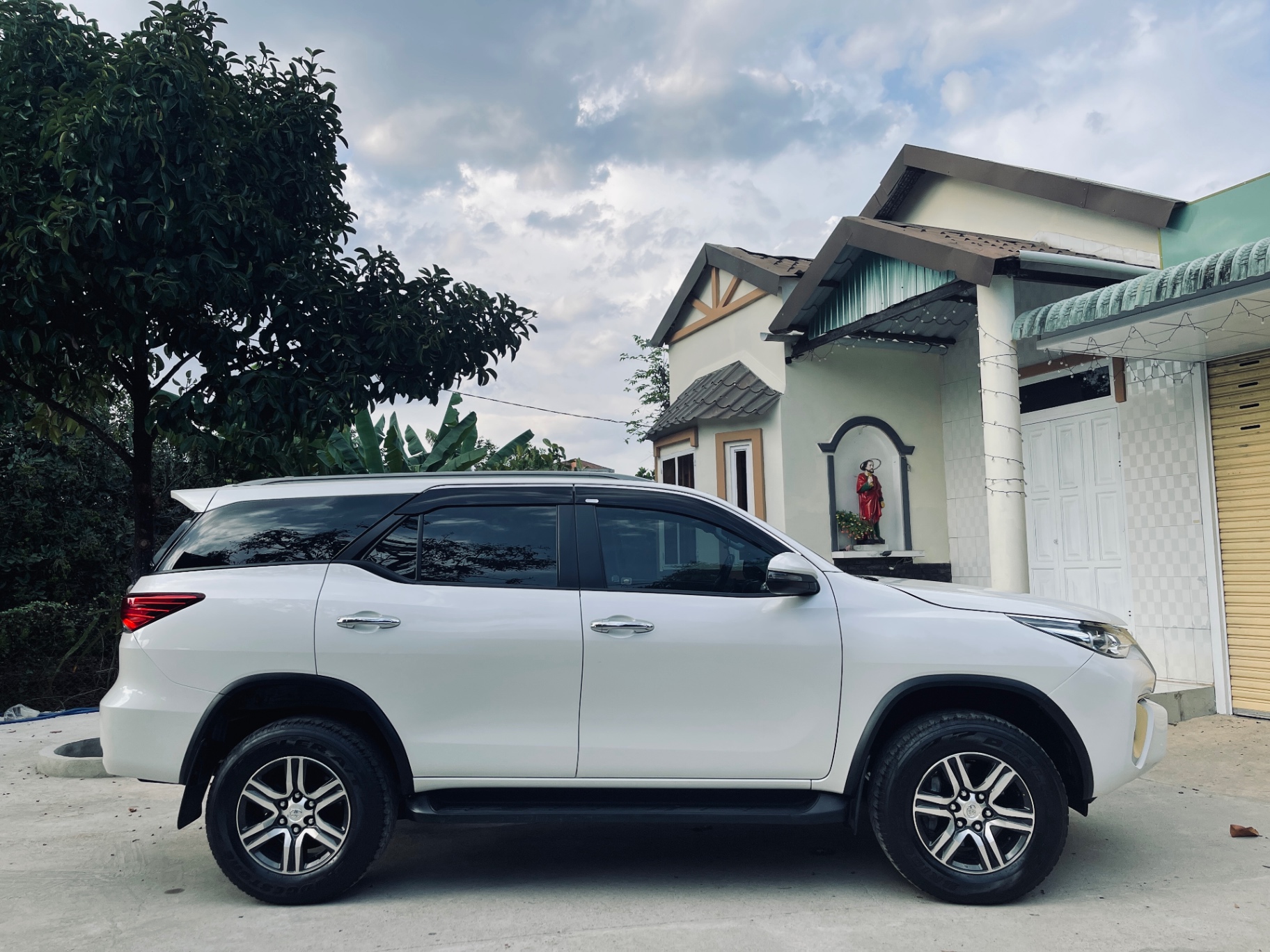 Toyota Fortuner 2.4G 4x2 AT 2020 - Ngoại thất 15