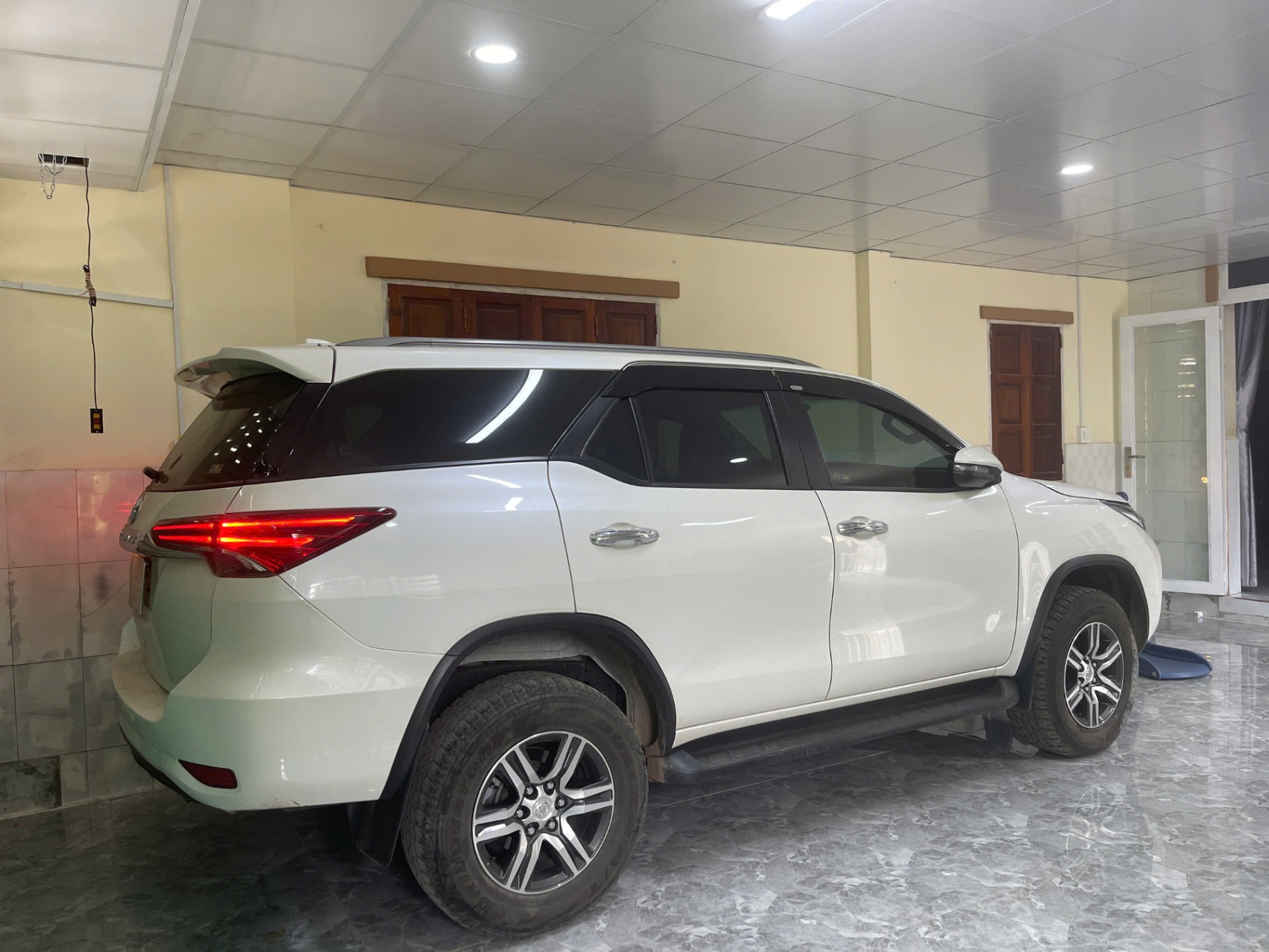 Toyota Fortuner 2.4G 4x2 AT 2020 - Ngoại thất 14