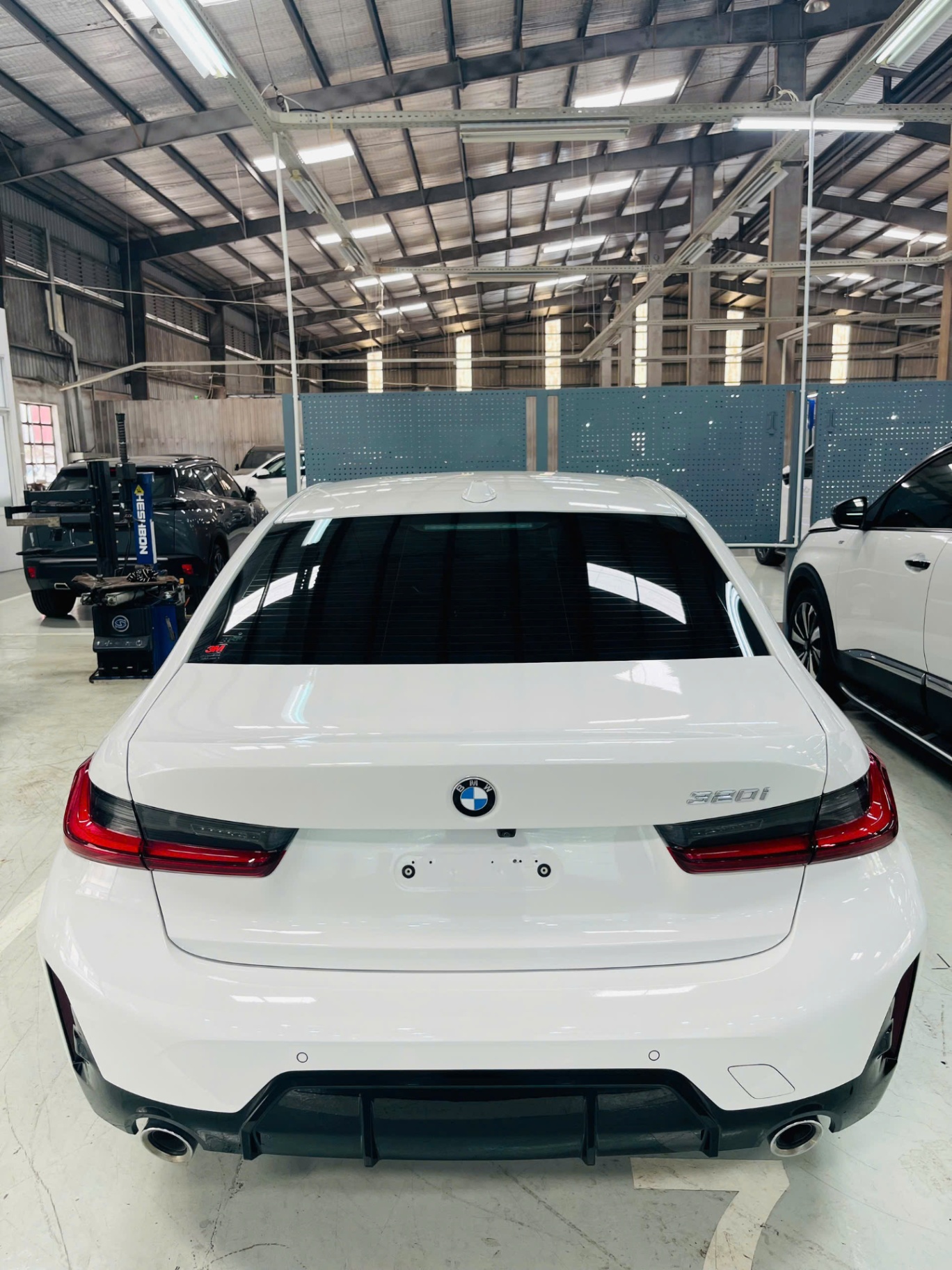 BMW 3 series 320i M Sport LCI 2024 - Ngoại thất 3