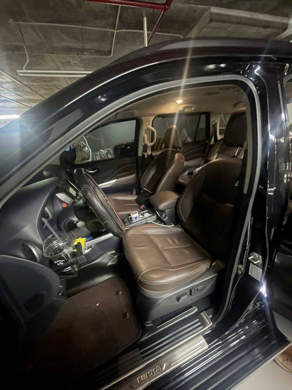 Nissan Terra V 2.5 AT 4WD 2019 - Nội thất 4