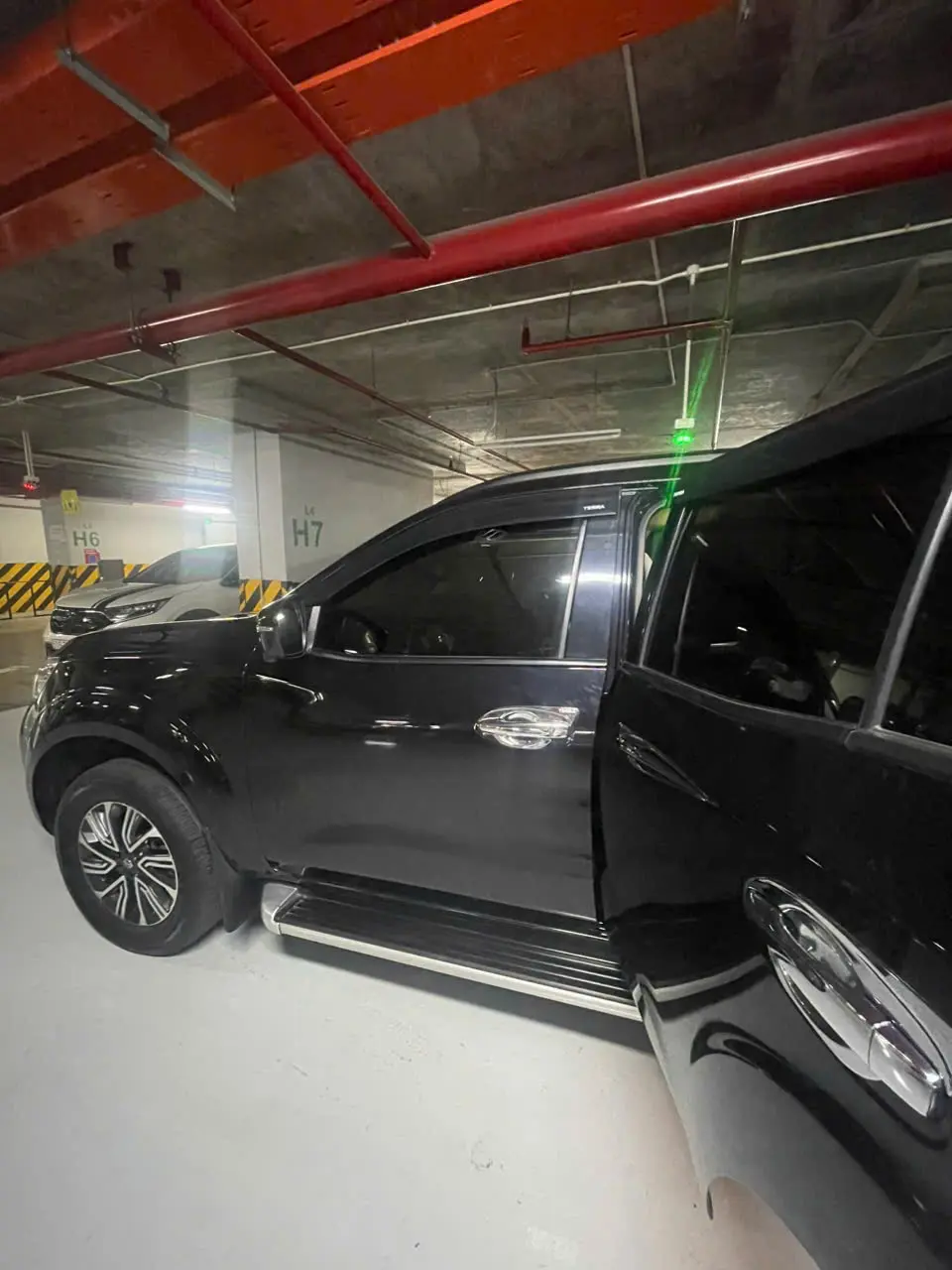 Nissan Terra V 2.5 AT 4WD 2019 - Ngoại thất 4