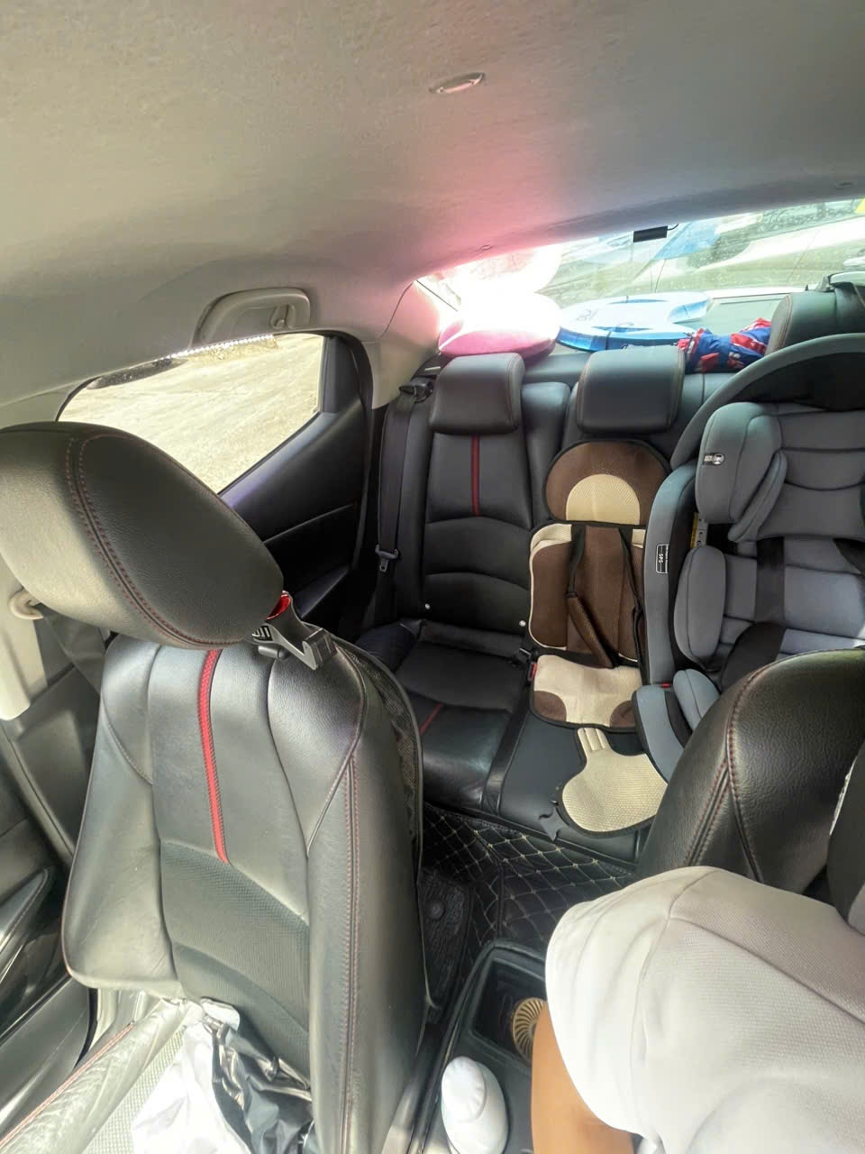 Mazda 2 1.5 AT 2016 - Nội thất 8