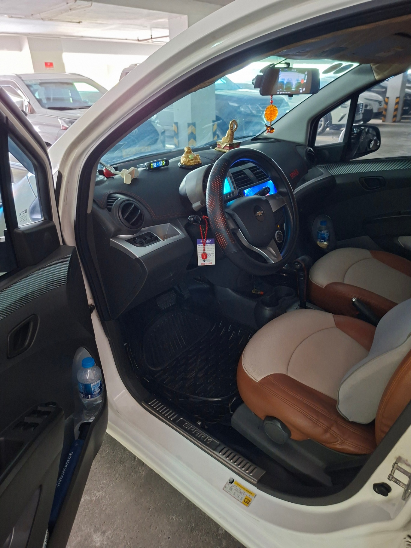 Chevrolet Spark LTZ 1.0 AT 2014 - Nội thất 1