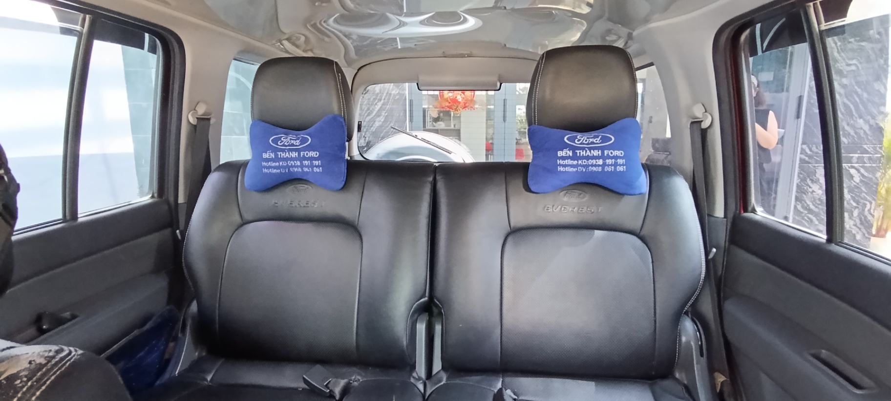 Ford Everest 2.5L 4x2 MT 2013 - Nội thất 2