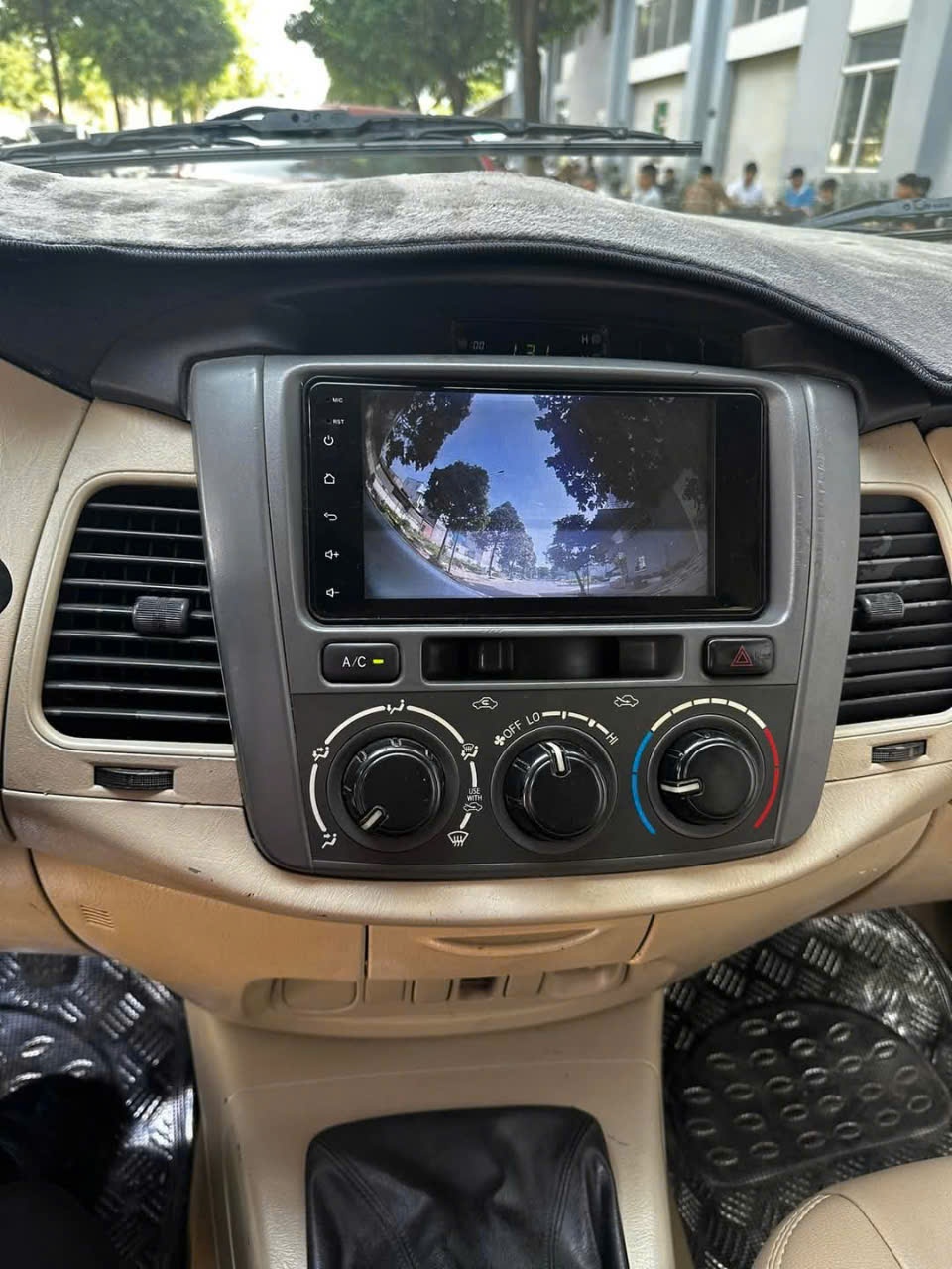 Toyota Innova 2.0J 2014 - Nội thất 5