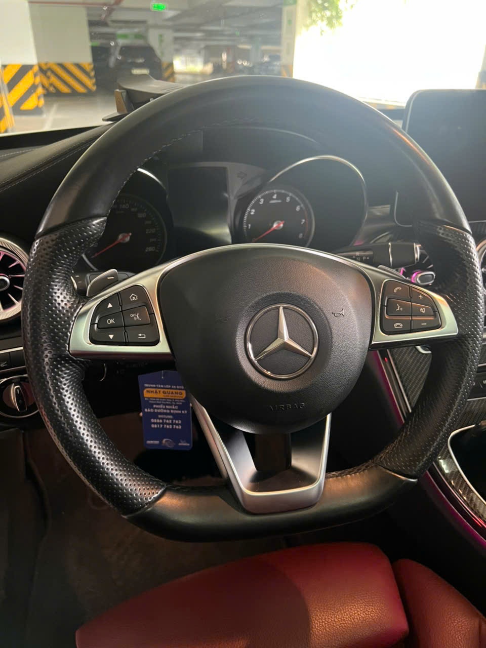 Mercedes C class C300 AMG 2017 - Nội thất 11