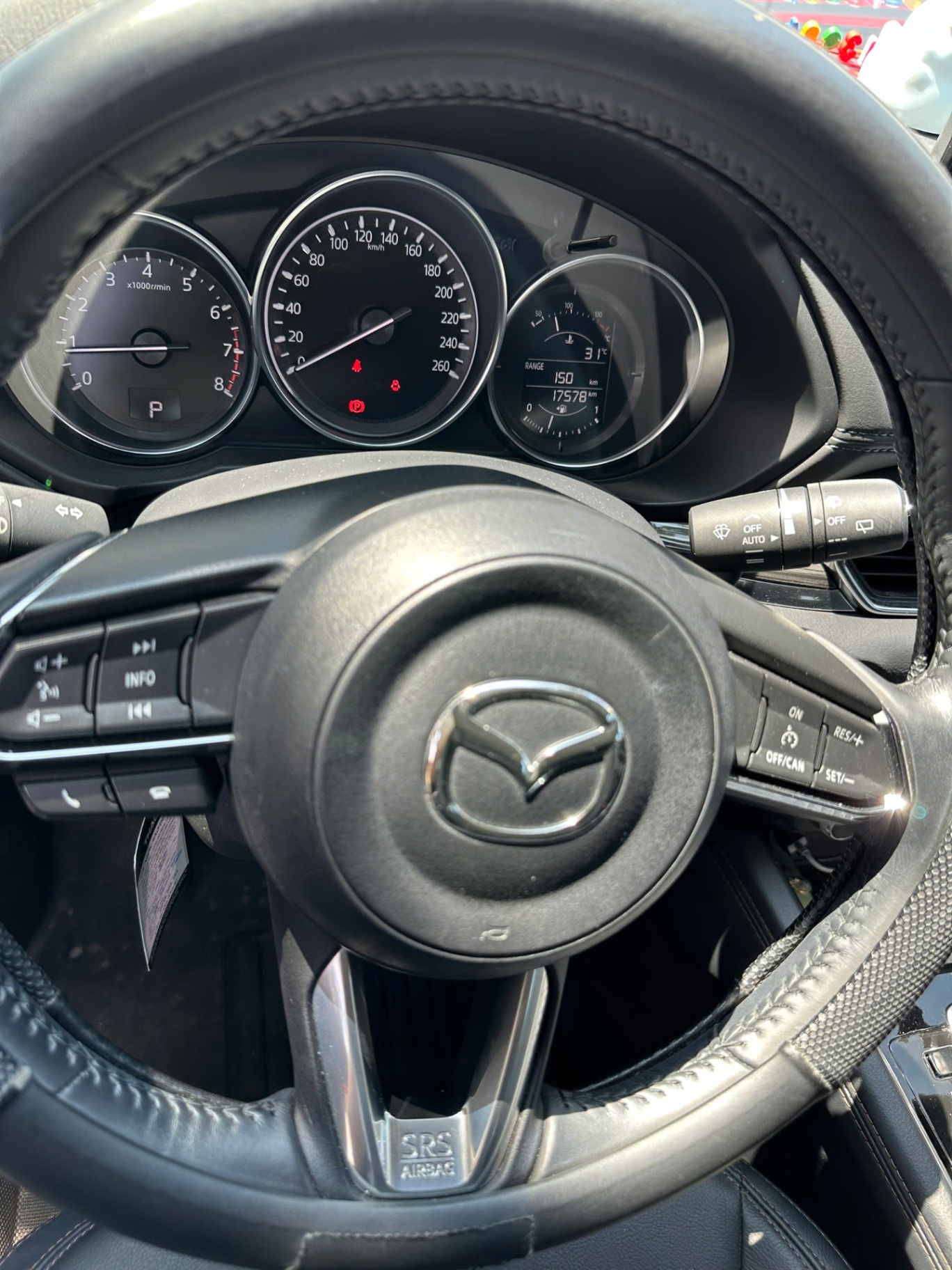 Mazda Cx5 Luxury 2.0 AT 2022 - Nội thất 4