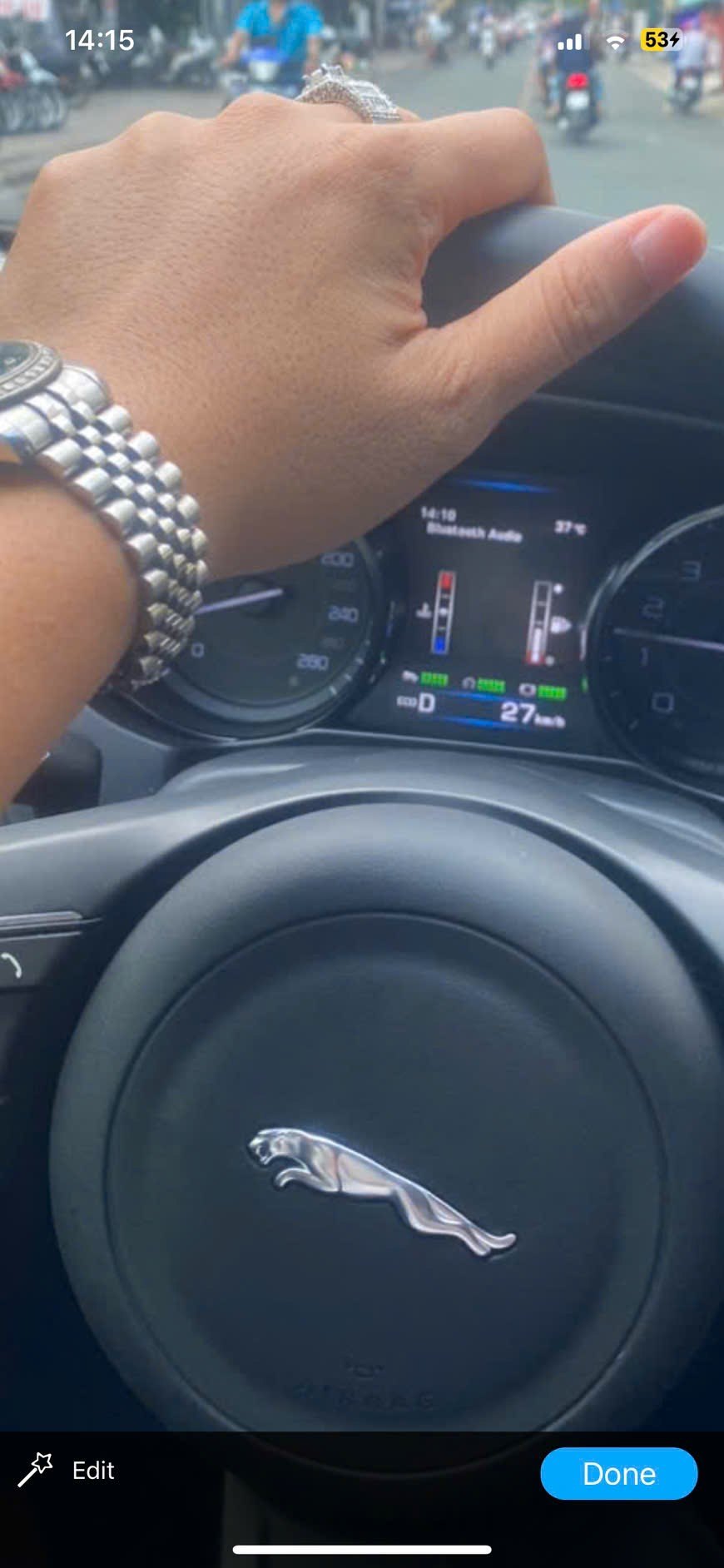 Jaguar Xe 2.0 T 2015 - Nội thất 3