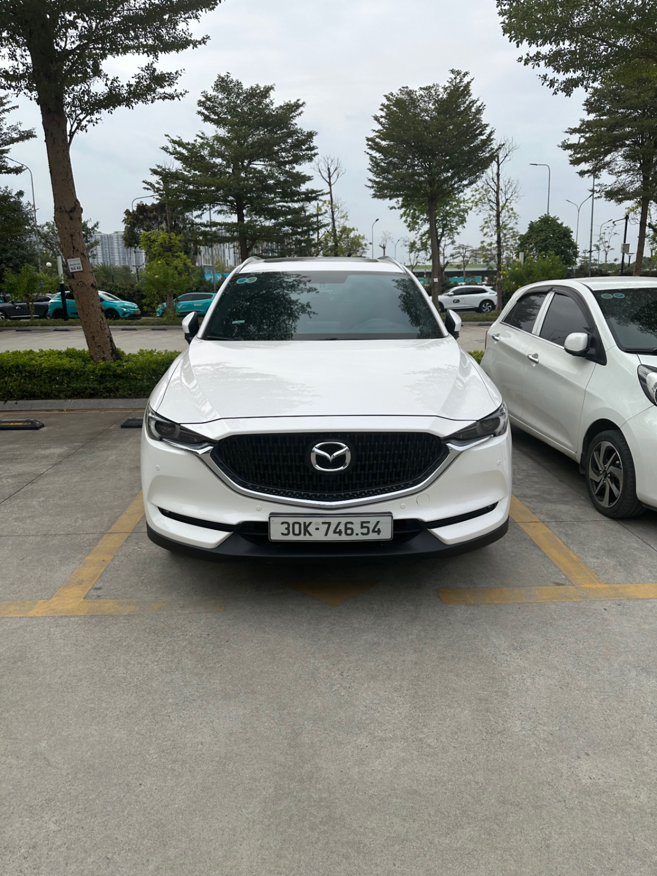 Mazda Cx8 Luxury 2023 - Ngoại thất 1