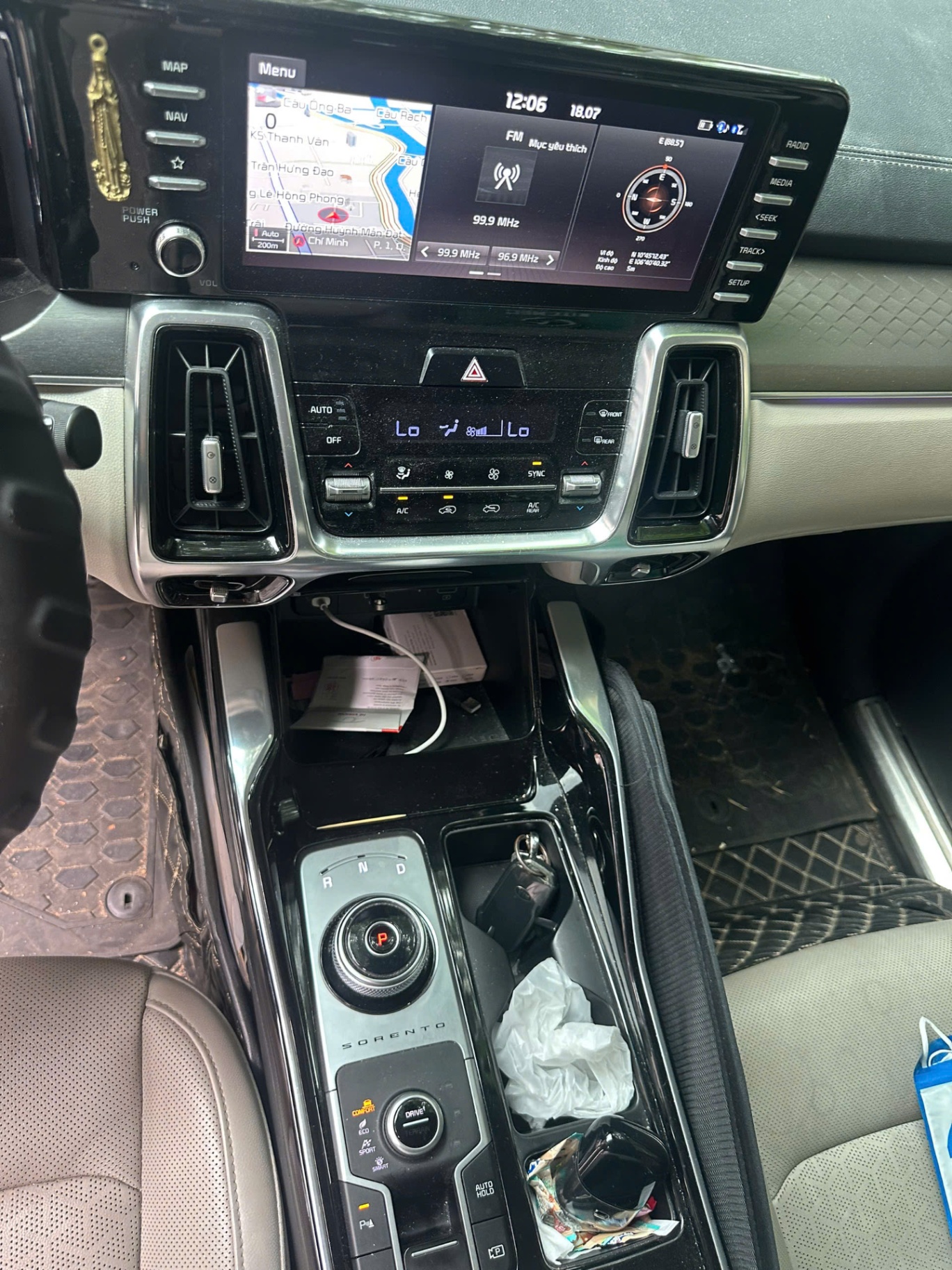 Kia Sorento 2.2 DAT Premium 2020 - Nội thất 9
