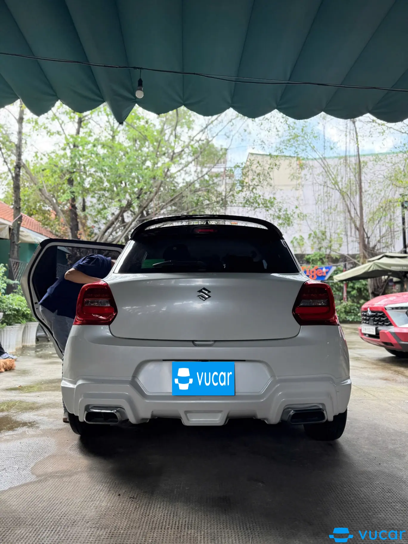 Suzuki Swift GLX 1.2 AT 2022 - Ngoại thất 7