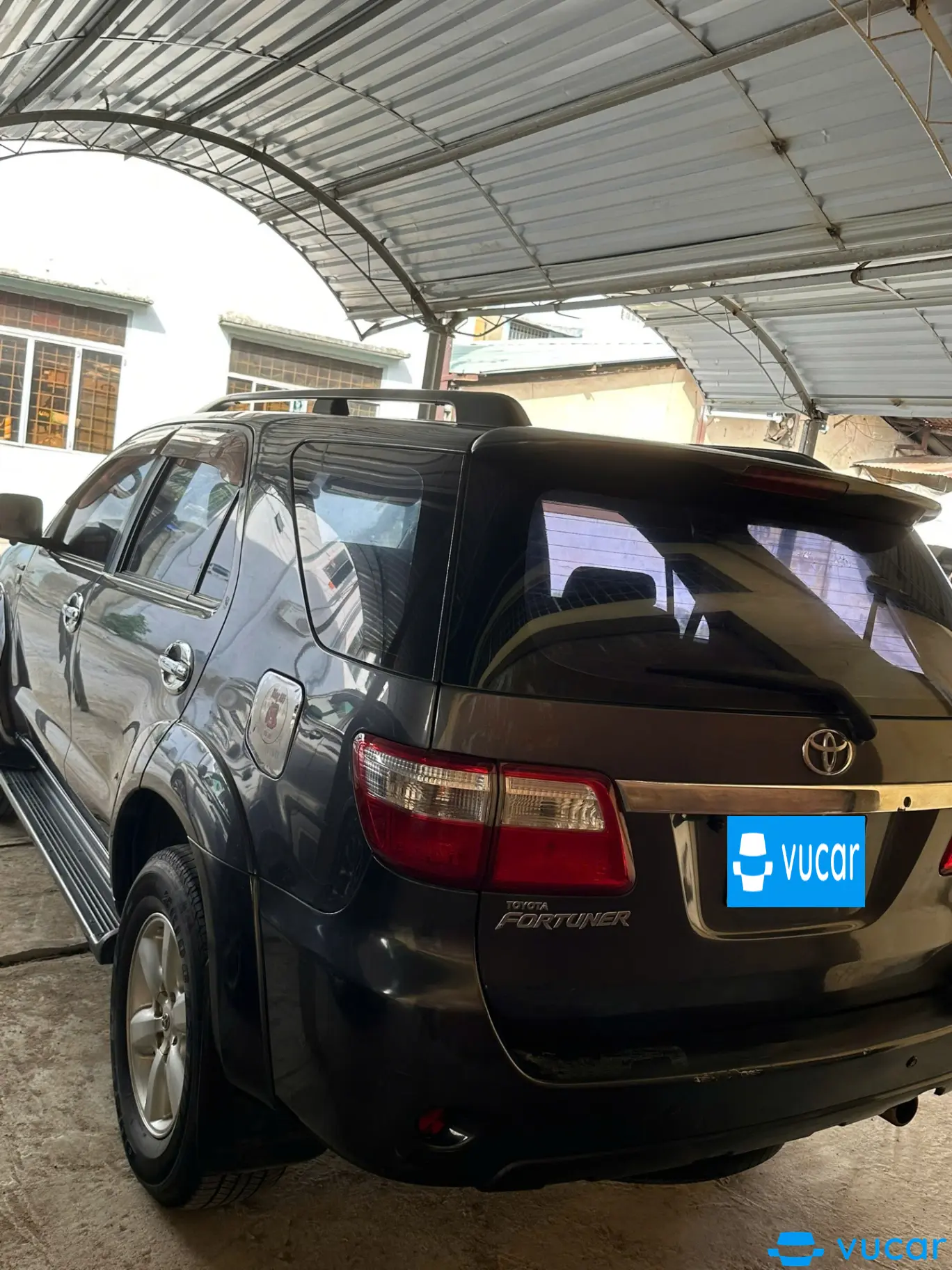 Toyota Fortuner 2.7V 4x4 AT 2009 - Ngoại thất 5