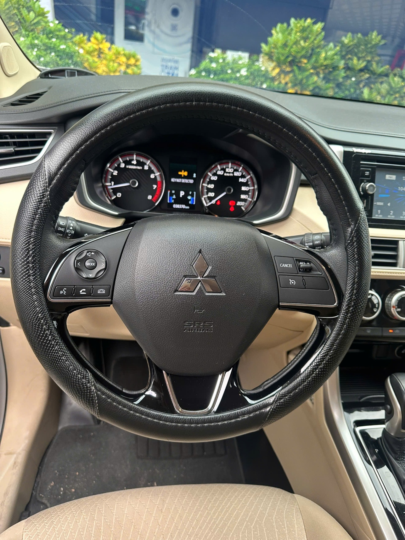Mitsubishi Xpander 1.5 AT Special Edition 2019 - Nội thất 4