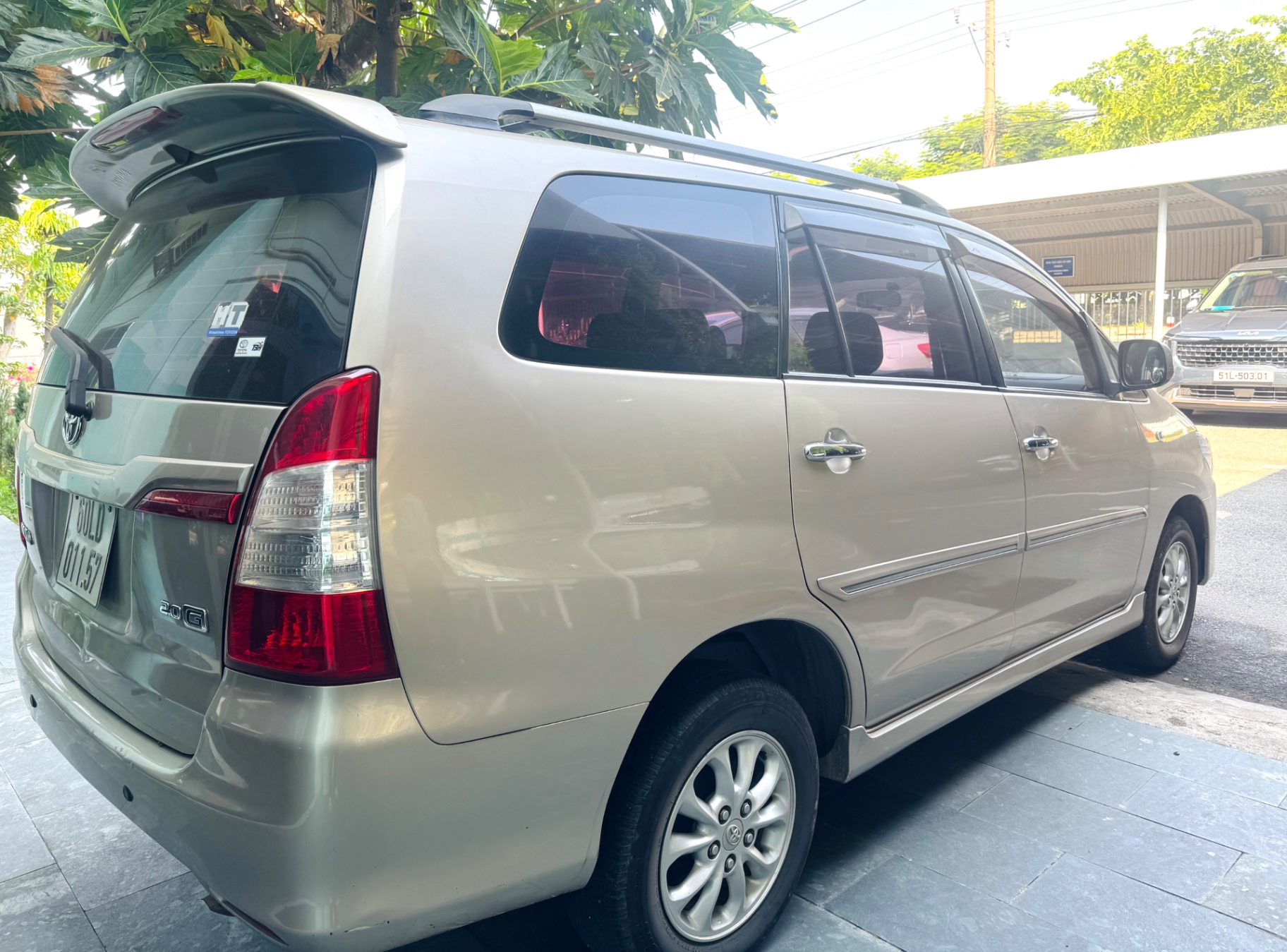 Toyota Innova 2.0G 2014 - Ngoại thất 2
