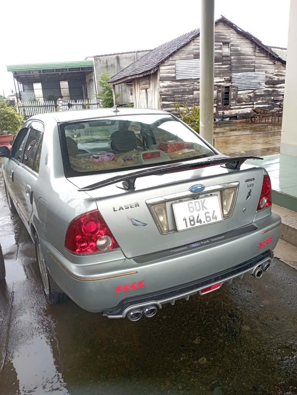 Ford Laser GHIA 1.8 MT 2003 - Ngoại thất 2
