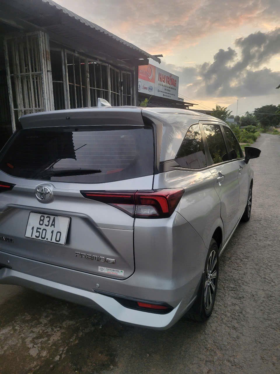 Toyota Avanza Premio 1.5 MT 2022 - Ngoại thất 2