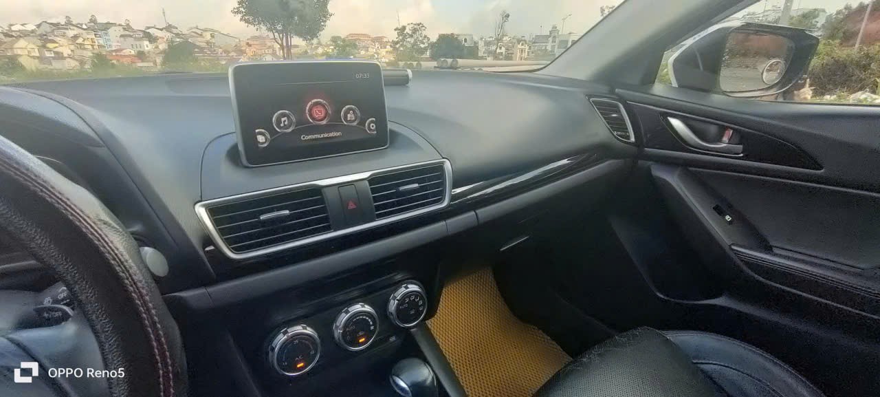 Mazda 3 1.5 AT 2016 - Nội thất 2