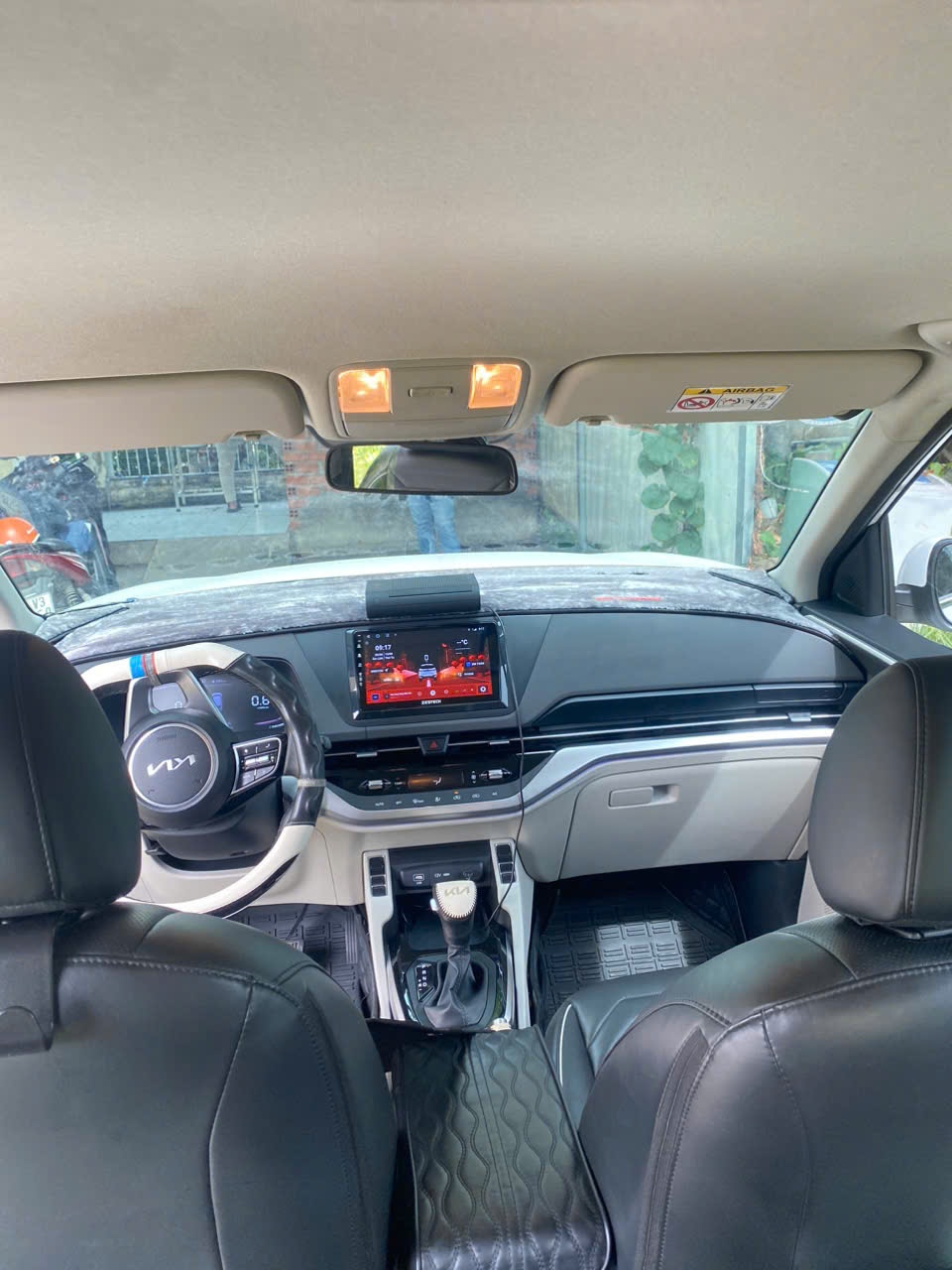 Kia Carens 1.5G Luxury 2023 - Nội thất 1