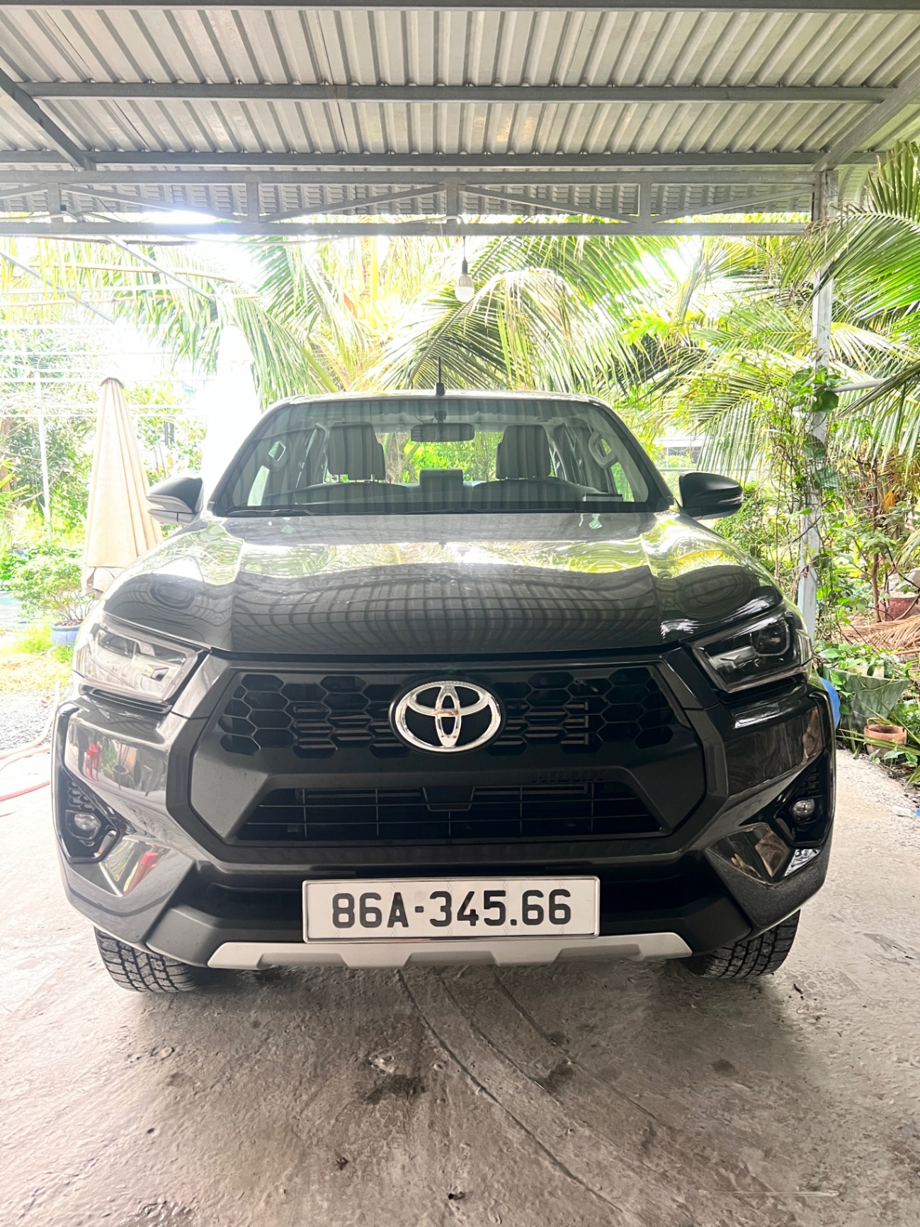 Toyota Hilux 2.4L 4x2 AT 2025