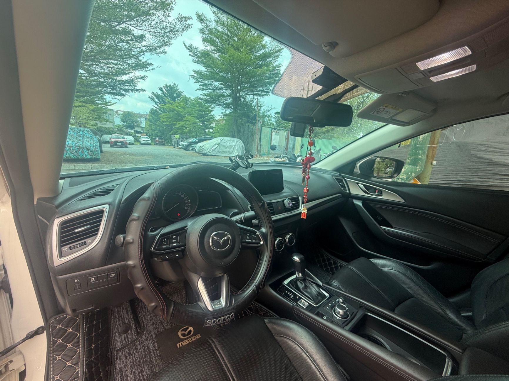Mazda 3 1.5AT 2019 - Nội thất 1