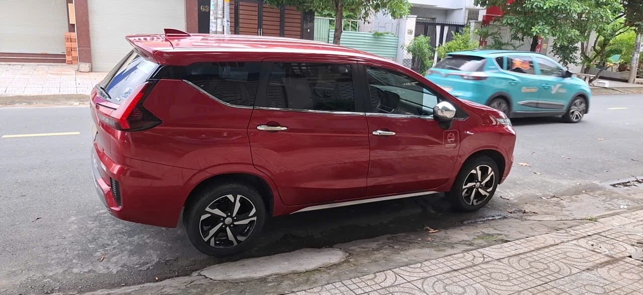 Mitsubishi Xpander Premium 1.5 AT 2023