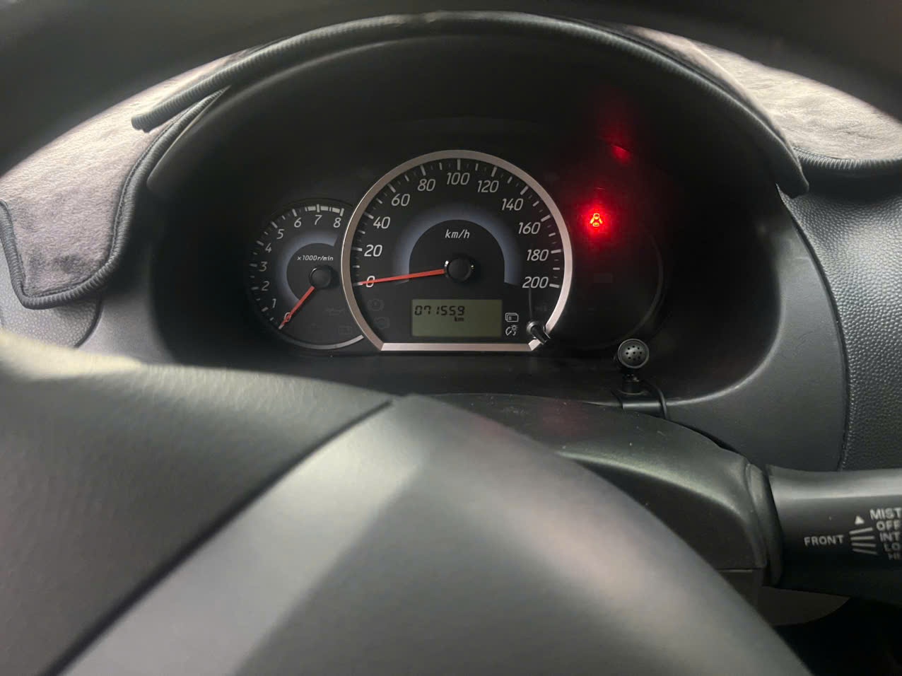 Mitsubishi Mirage 1.2 AT 2016 - Nội thất 4